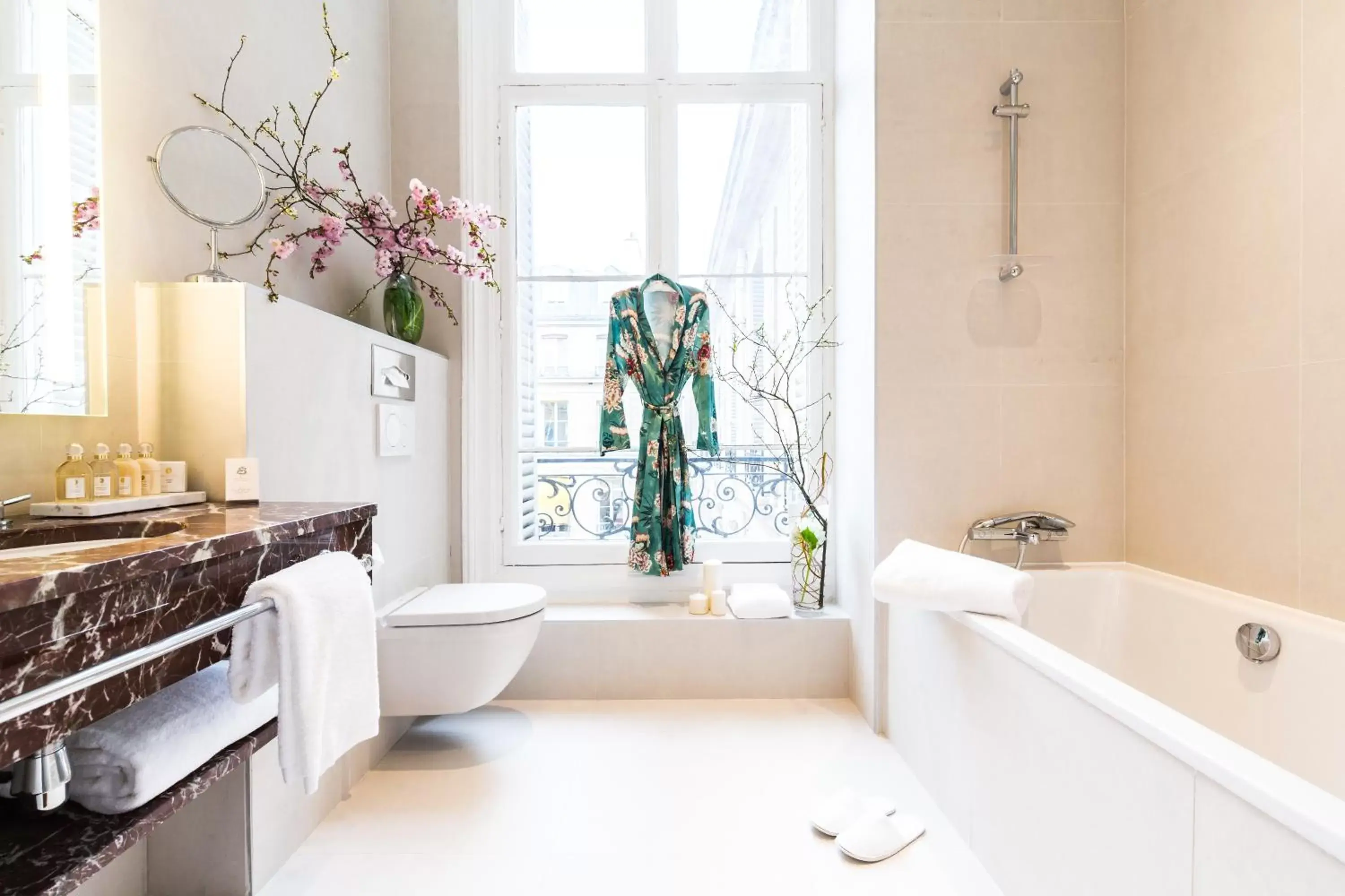 Bathroom in Hôtel Alfred Sommier Bathroom in Hôtel Alfred Sommier