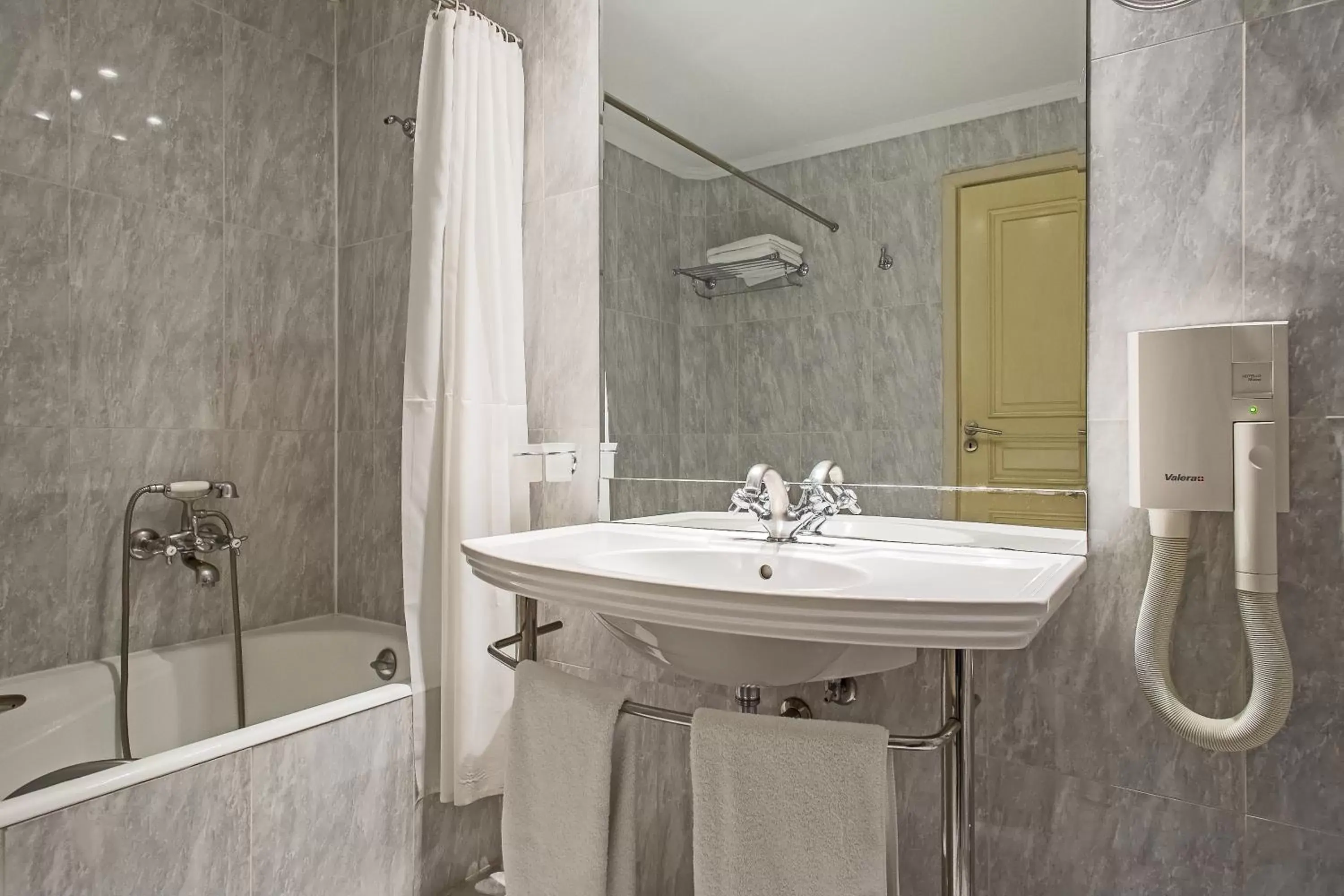 Bathroom in Airotel Stratos Vassilikos Hotel