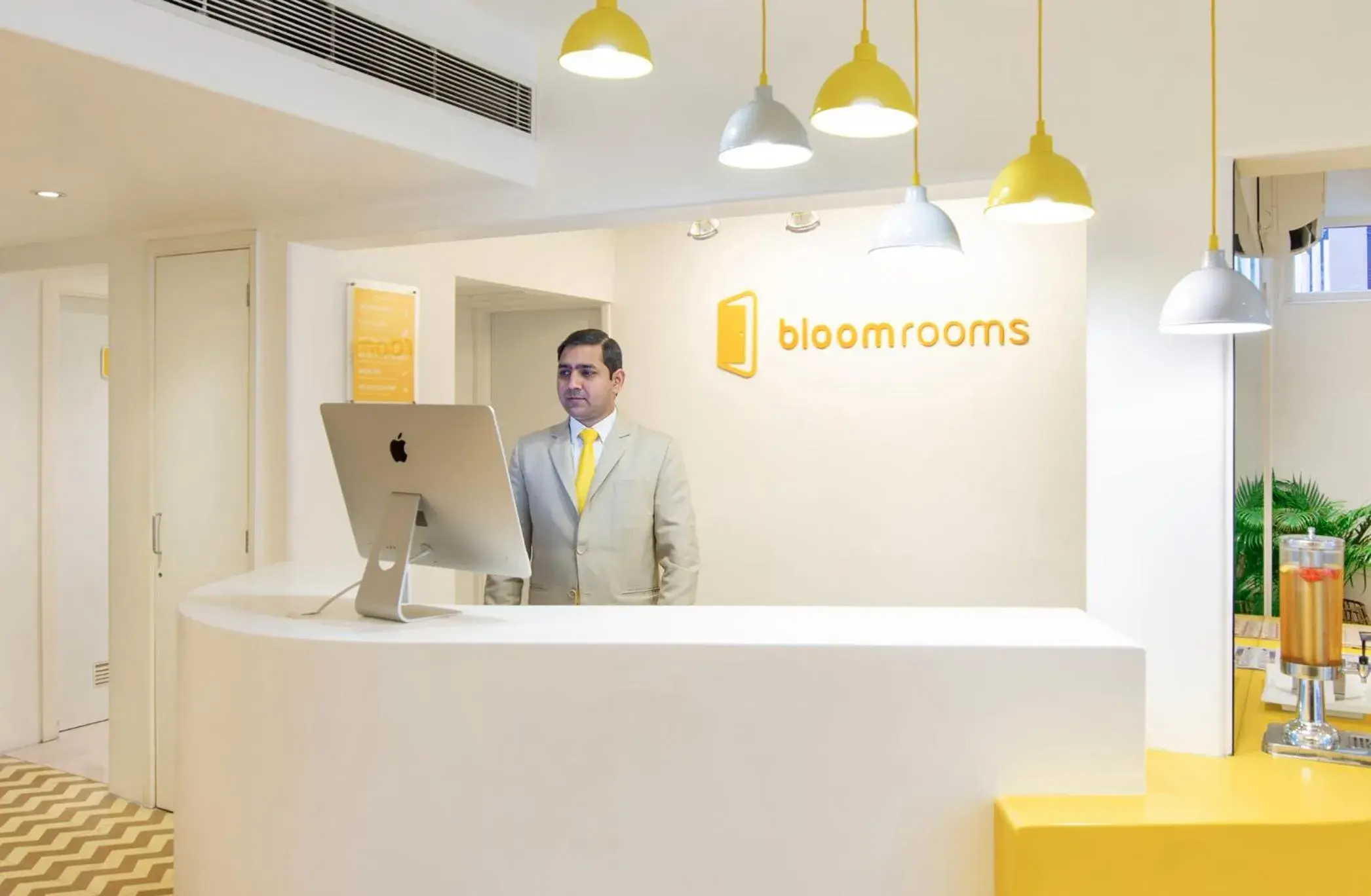 Lobby or reception in bloomrooms @ Janpath Lobby or reception in bloomrooms @ Janpath