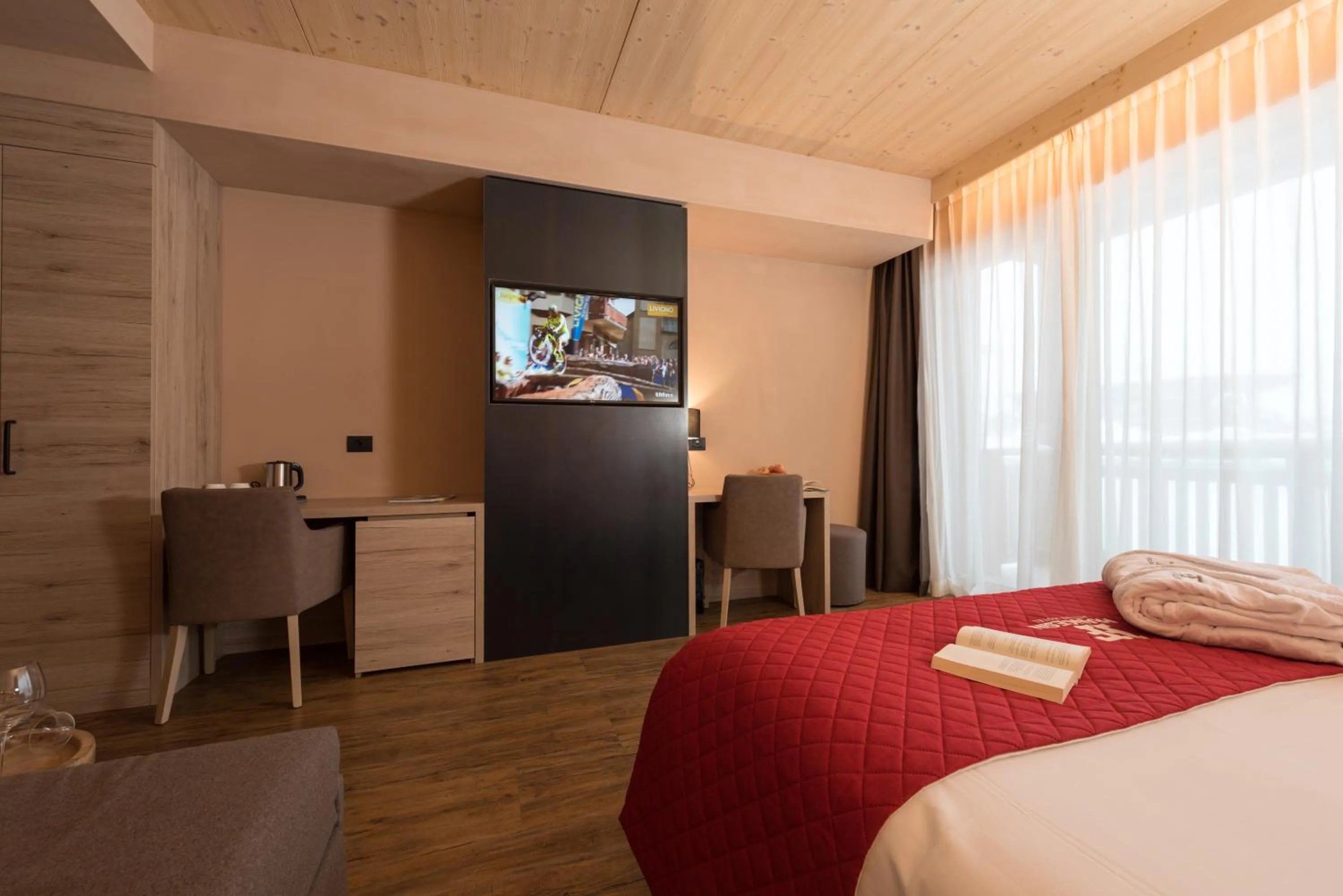 Bedroom, Bed in Francesin Active Hotel