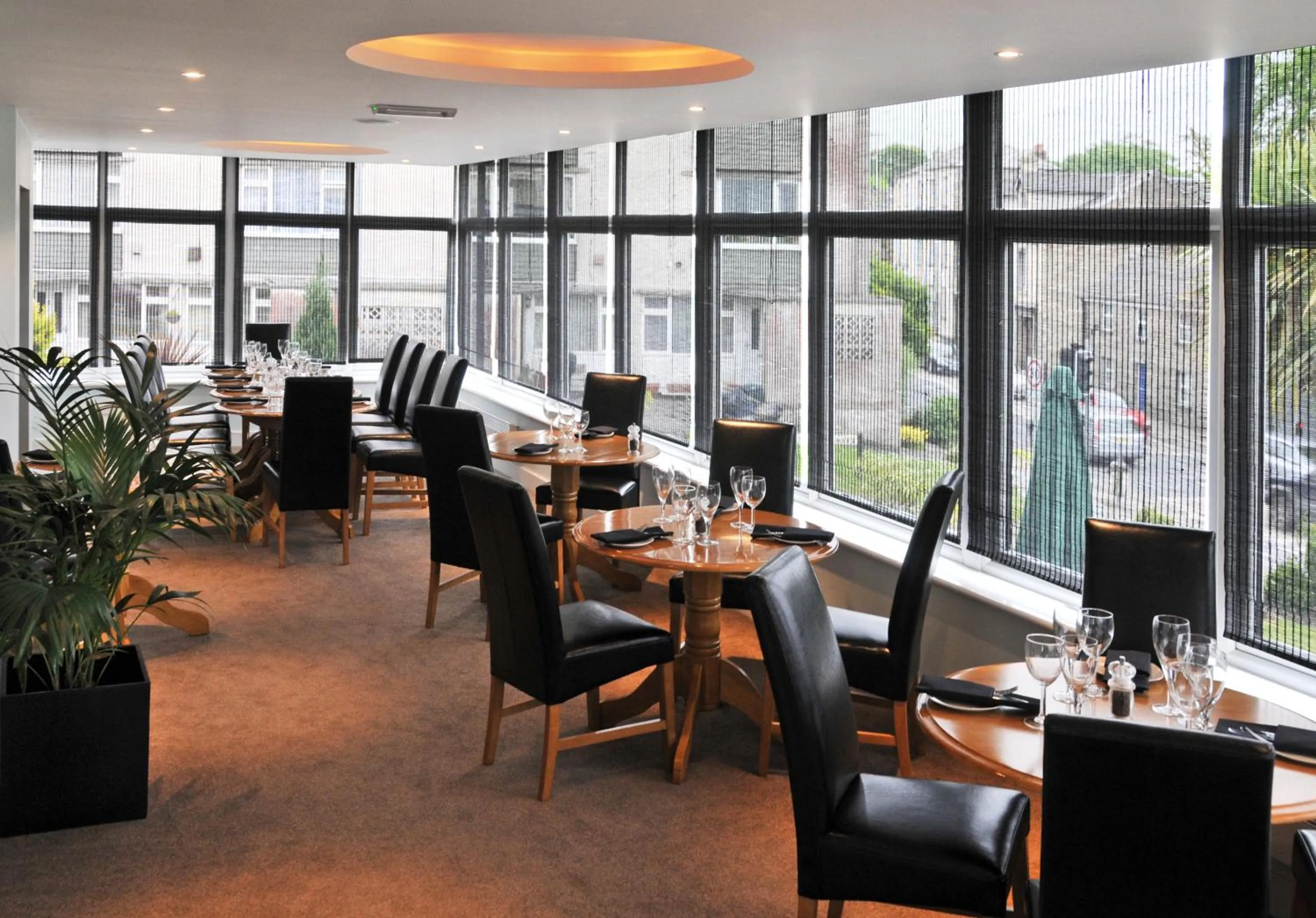 Dining area in Westberry Hotel