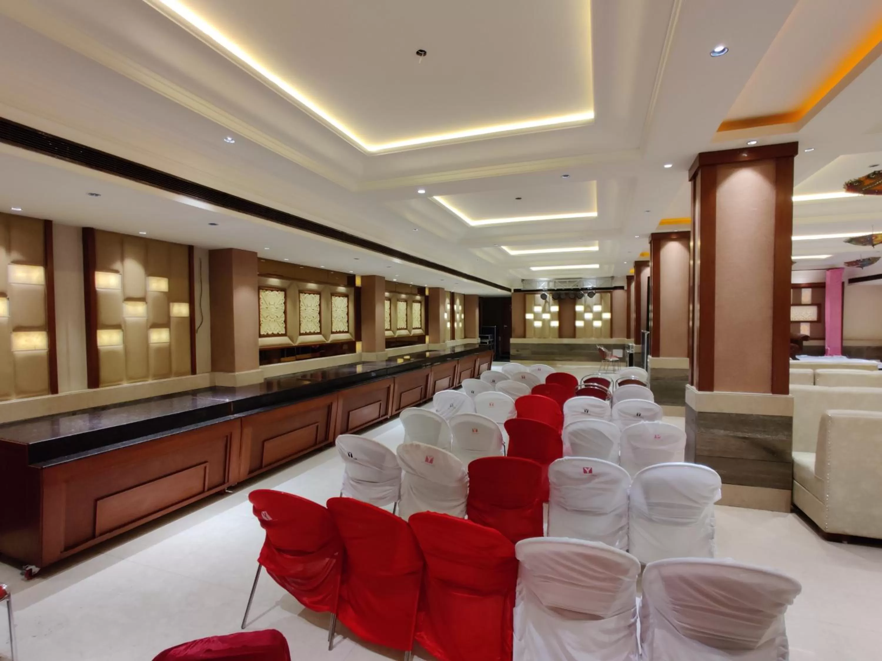 Banquet/Function facilities in Hotel Yatrik
