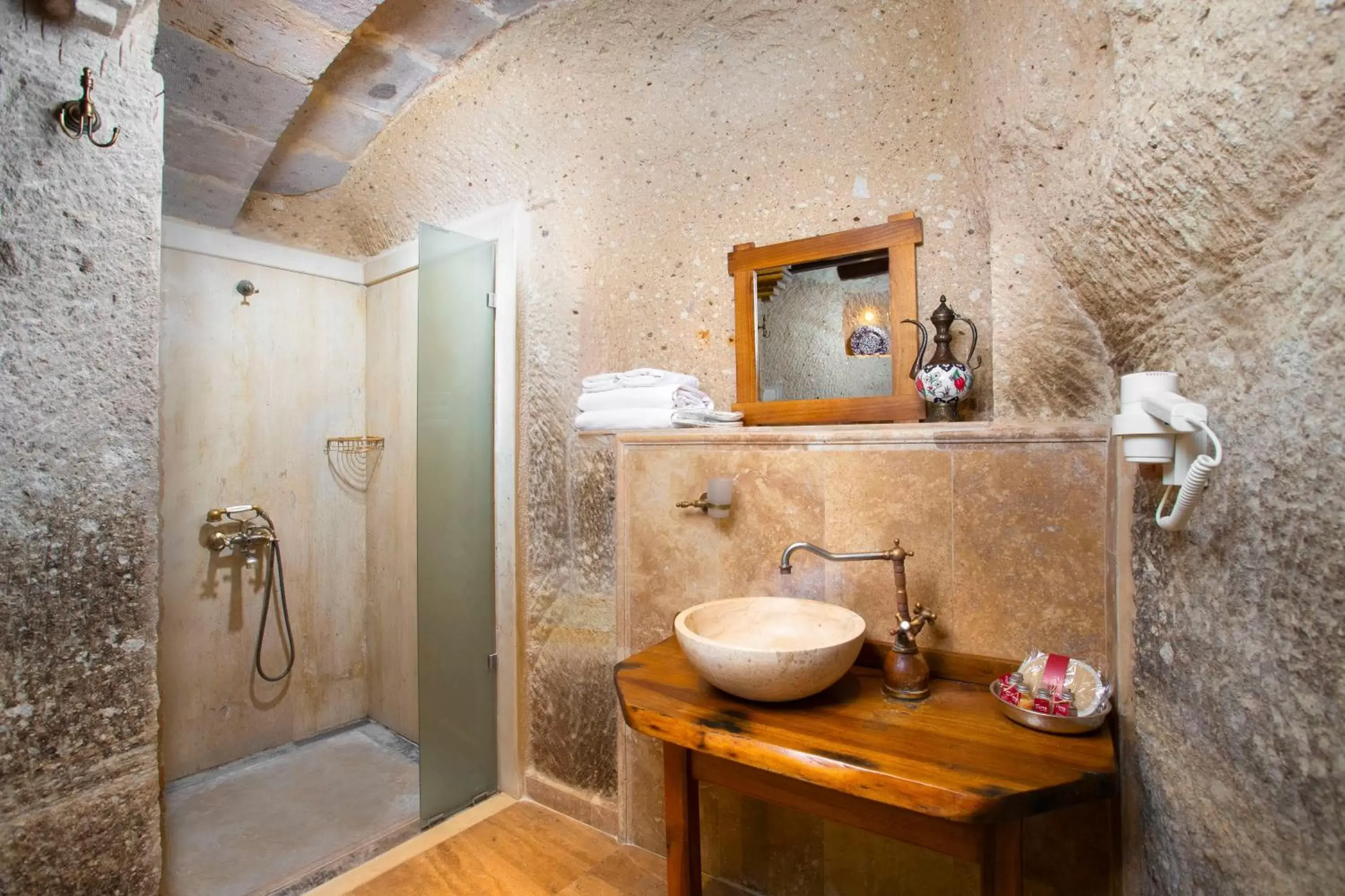 Bathroom in Terra Cave Hotel