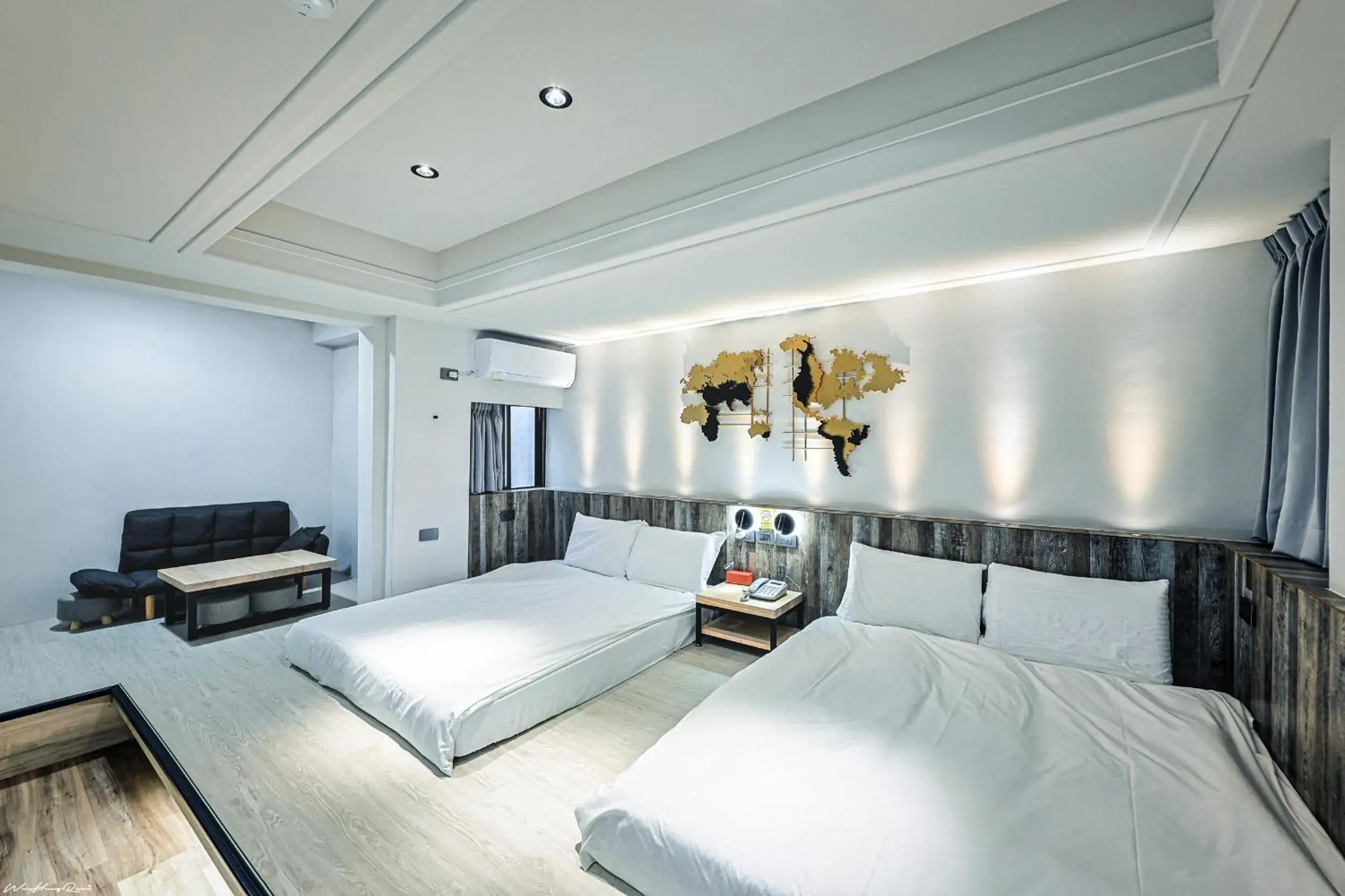 Bed in YESHOME HOTEL