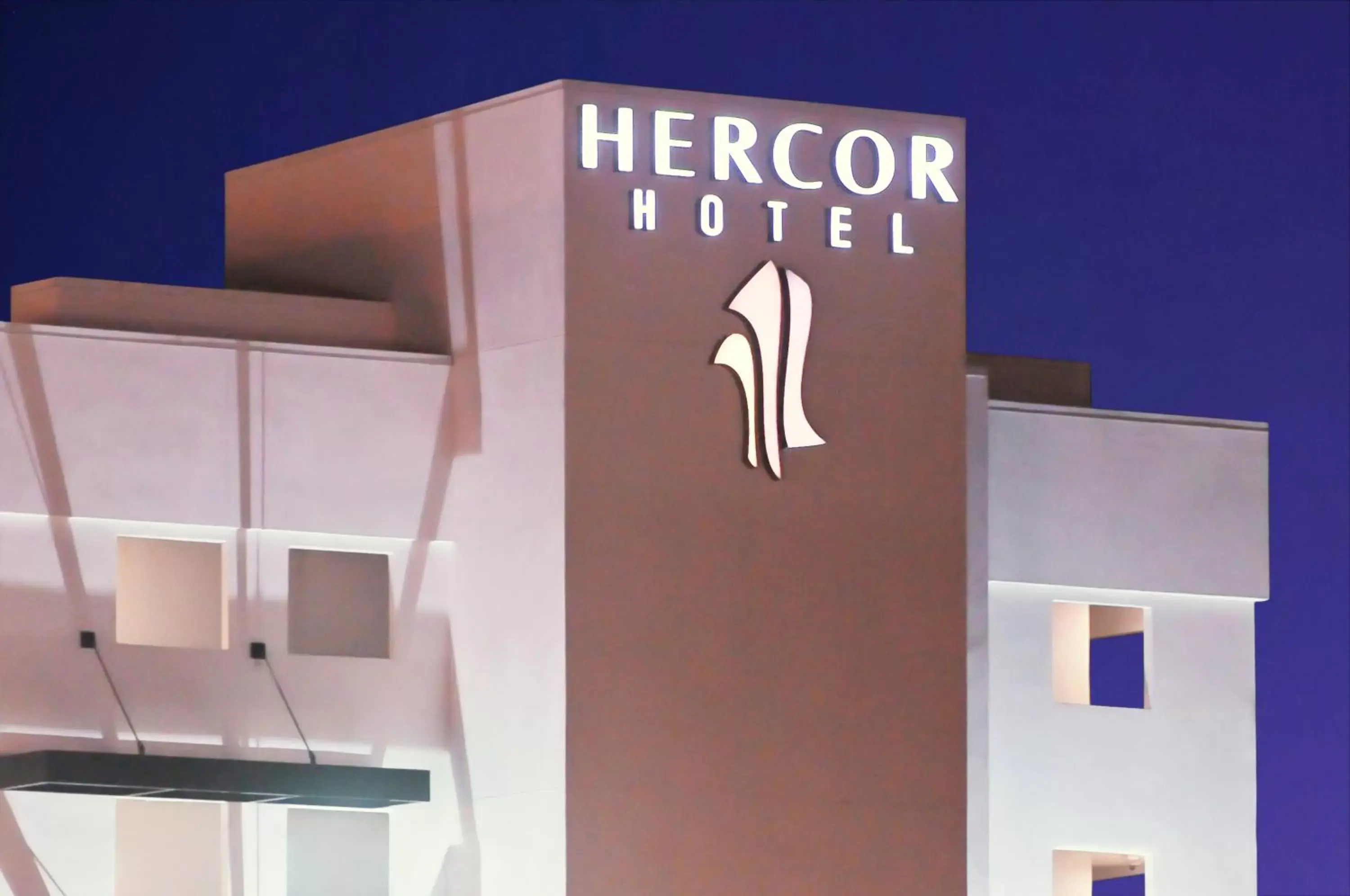 Facade/entrance, Property Building in Hercor Hotel - Urban Boutique