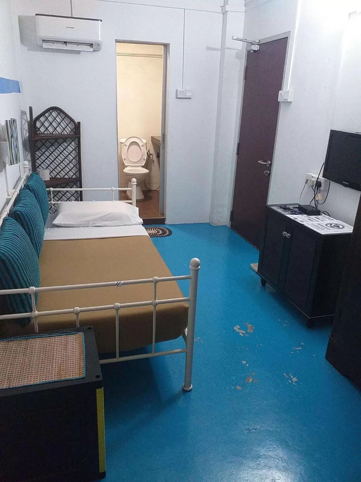 Bedroom, Bed in D Riverside Inn