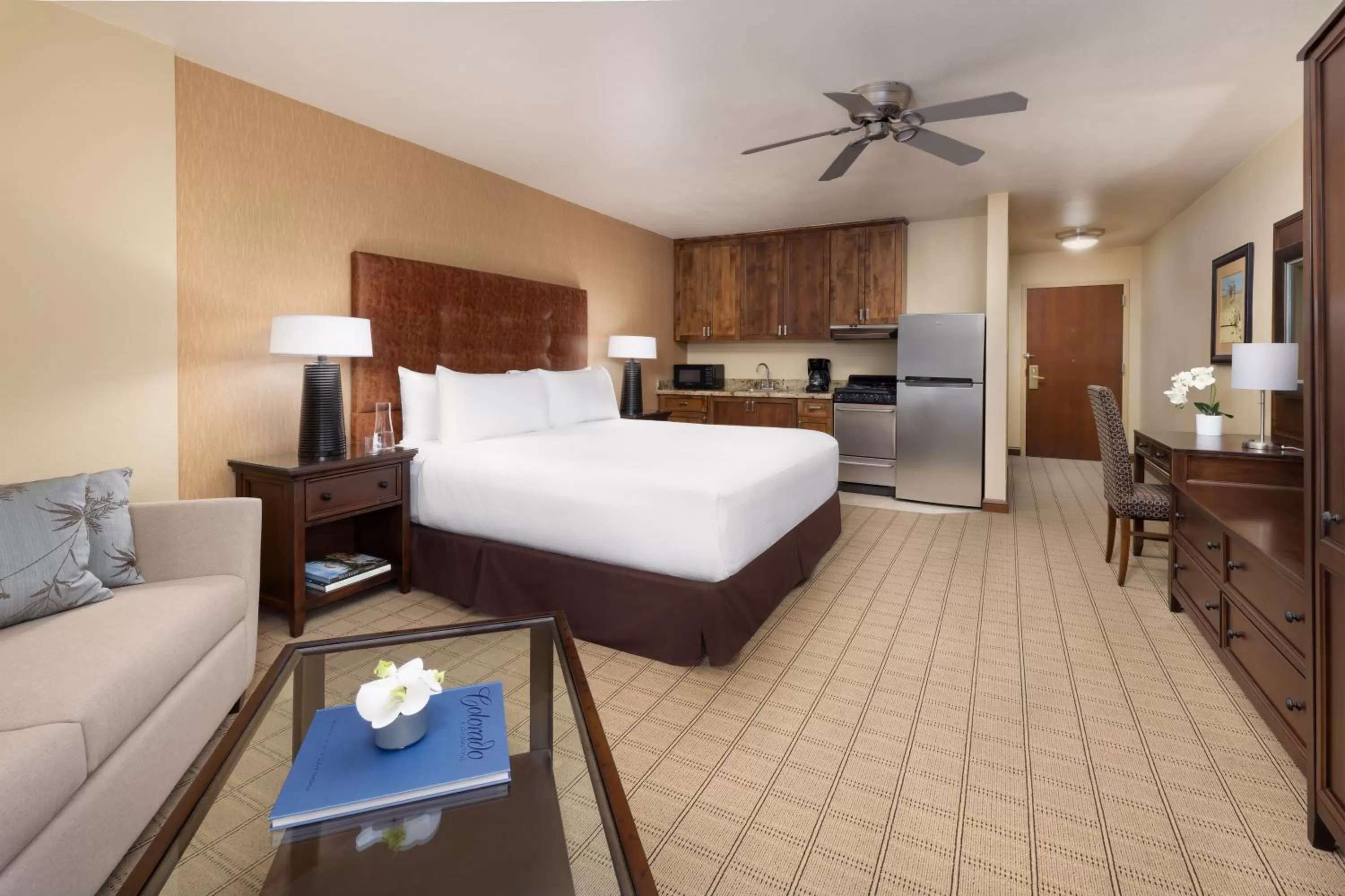 Bedroom, Bed in Elevation Hotel & Spa