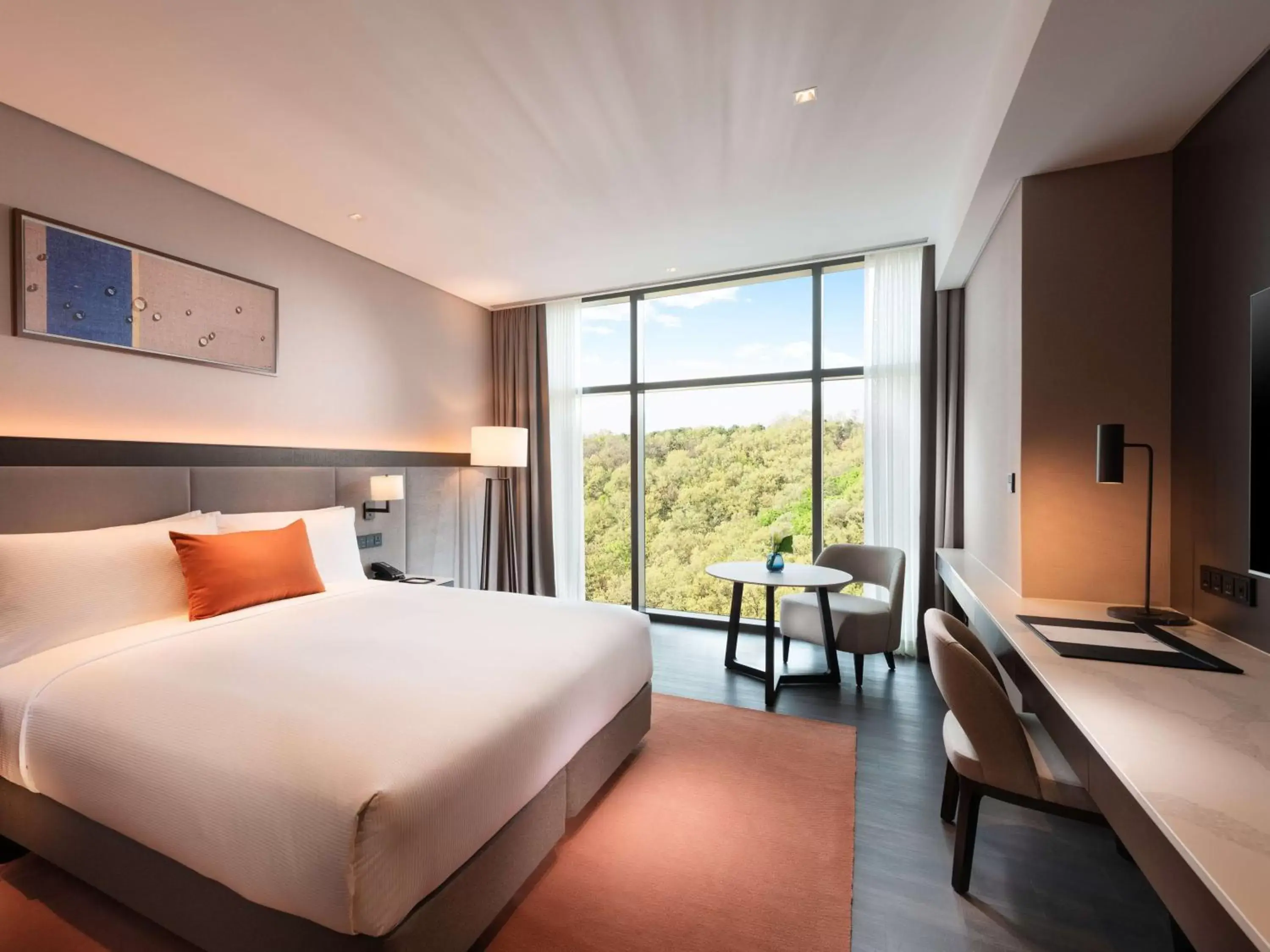 King Room - Mobility Accessible in DoubleTree By Hilton Seoul Pangyo King Room - Mobility Accessible in DoubleTree By Hilton Seoul Pangyo