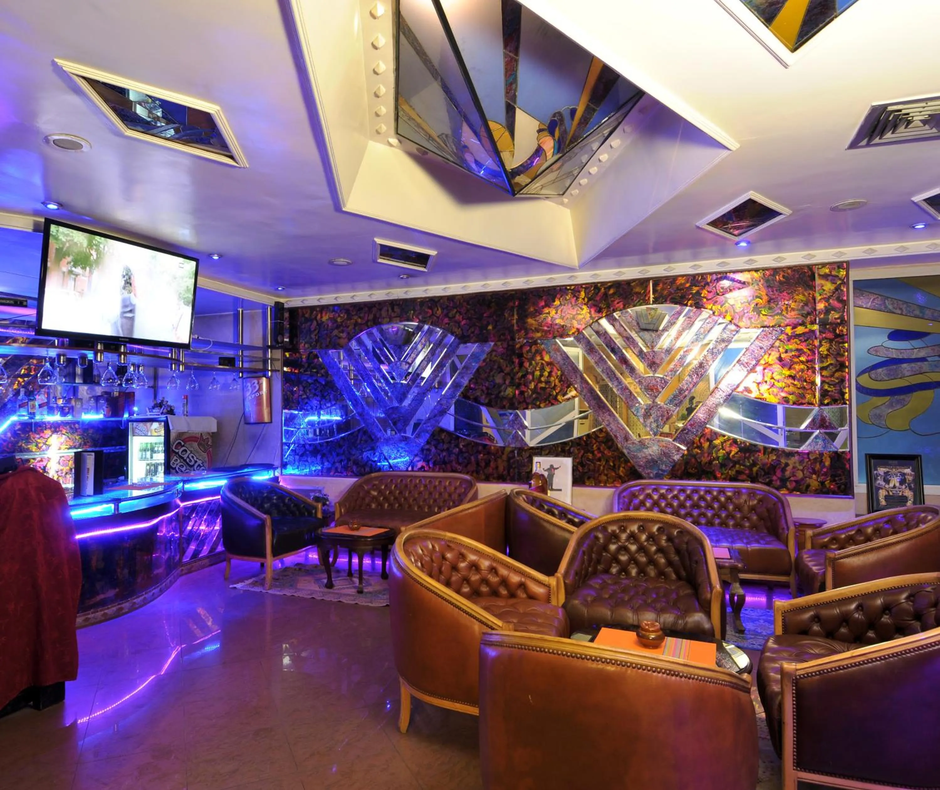 Restaurant/places to eat in Menzeh Zalagh 2Boutique Hôtel & Sky