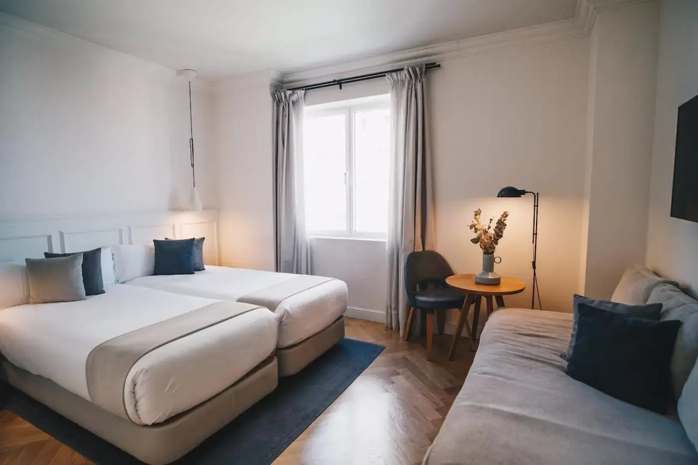 Bed in Dear Hotel Madrid