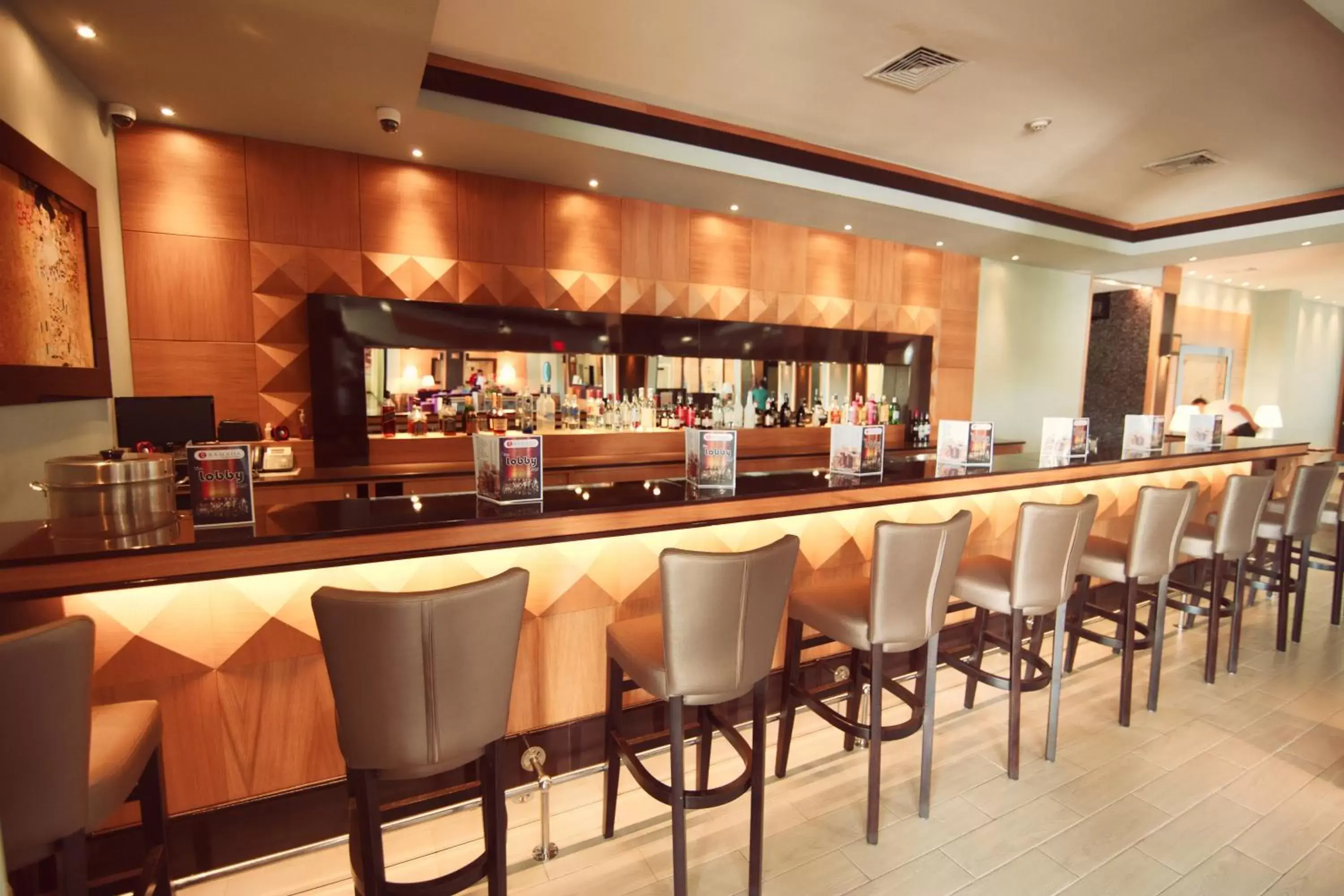 Lounge or bar in Ramada by Wyndham Princess Georgetown Lounge or bar in Ramada by Wyndham Princess Georgetown