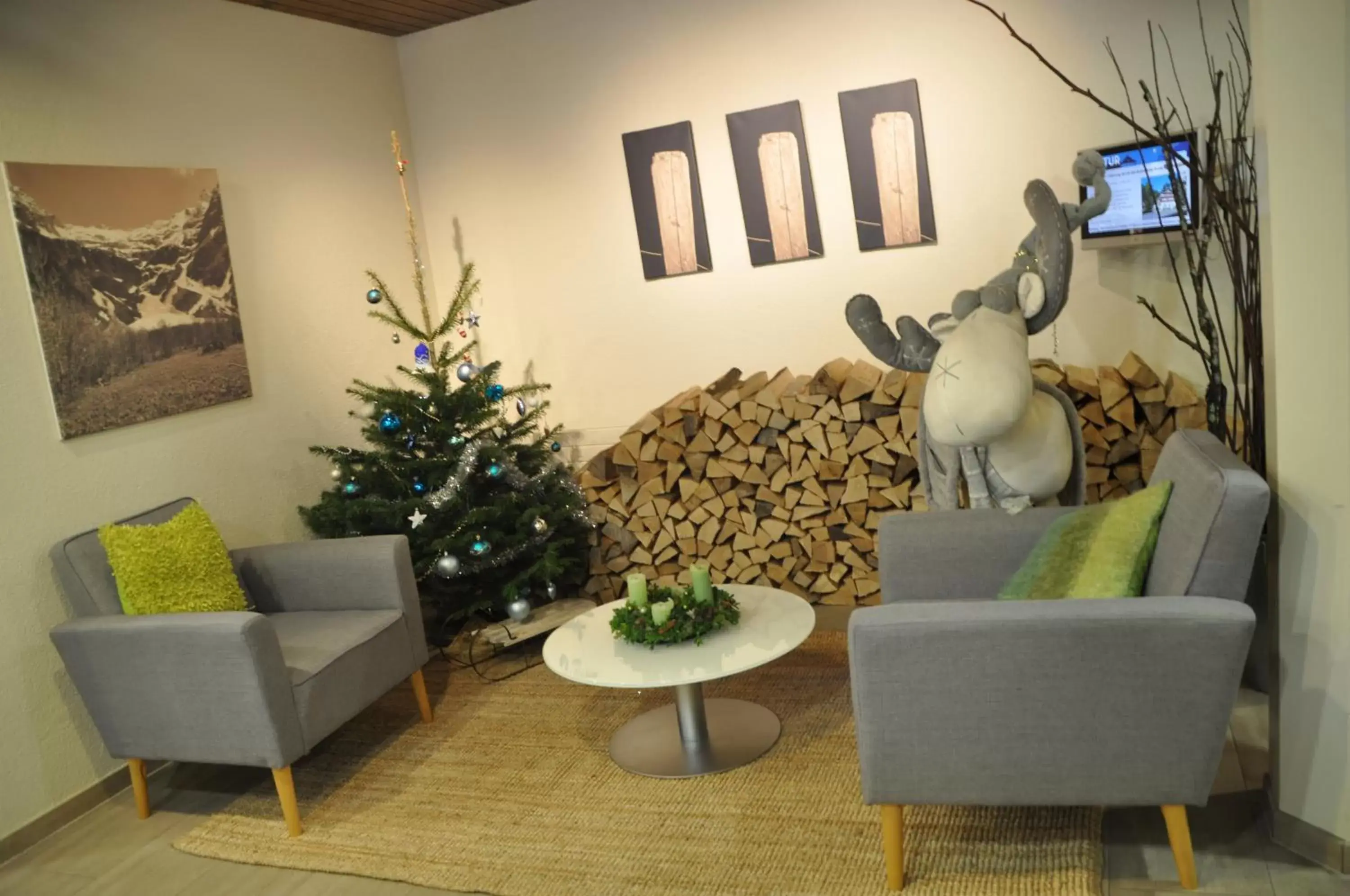 Lobby or reception, Seating Area in Hotel Engelberg "das Trail Hotel"