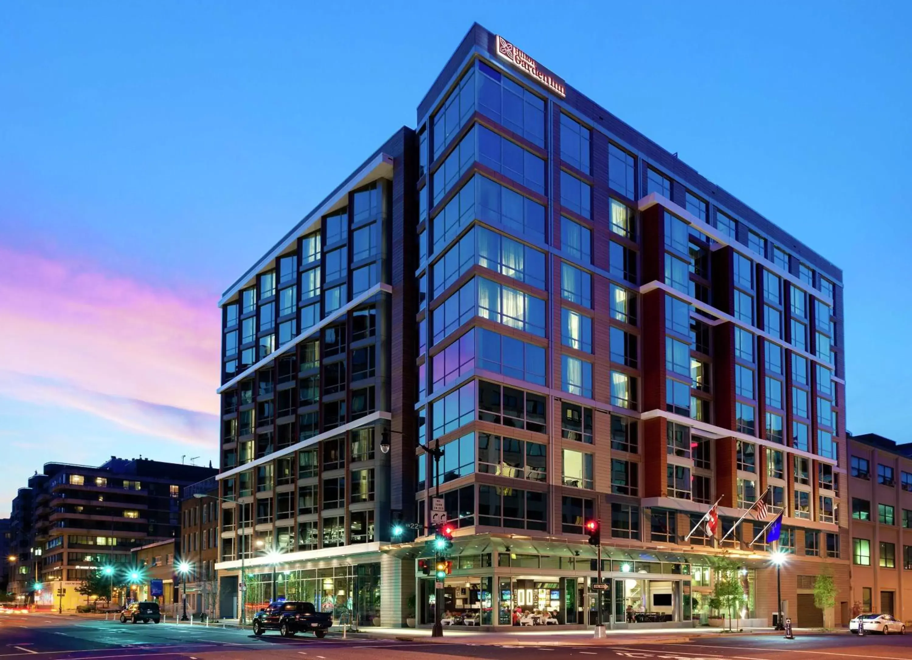 Property Building in Hilton Garden Inn Washington DC/Georgetown Area