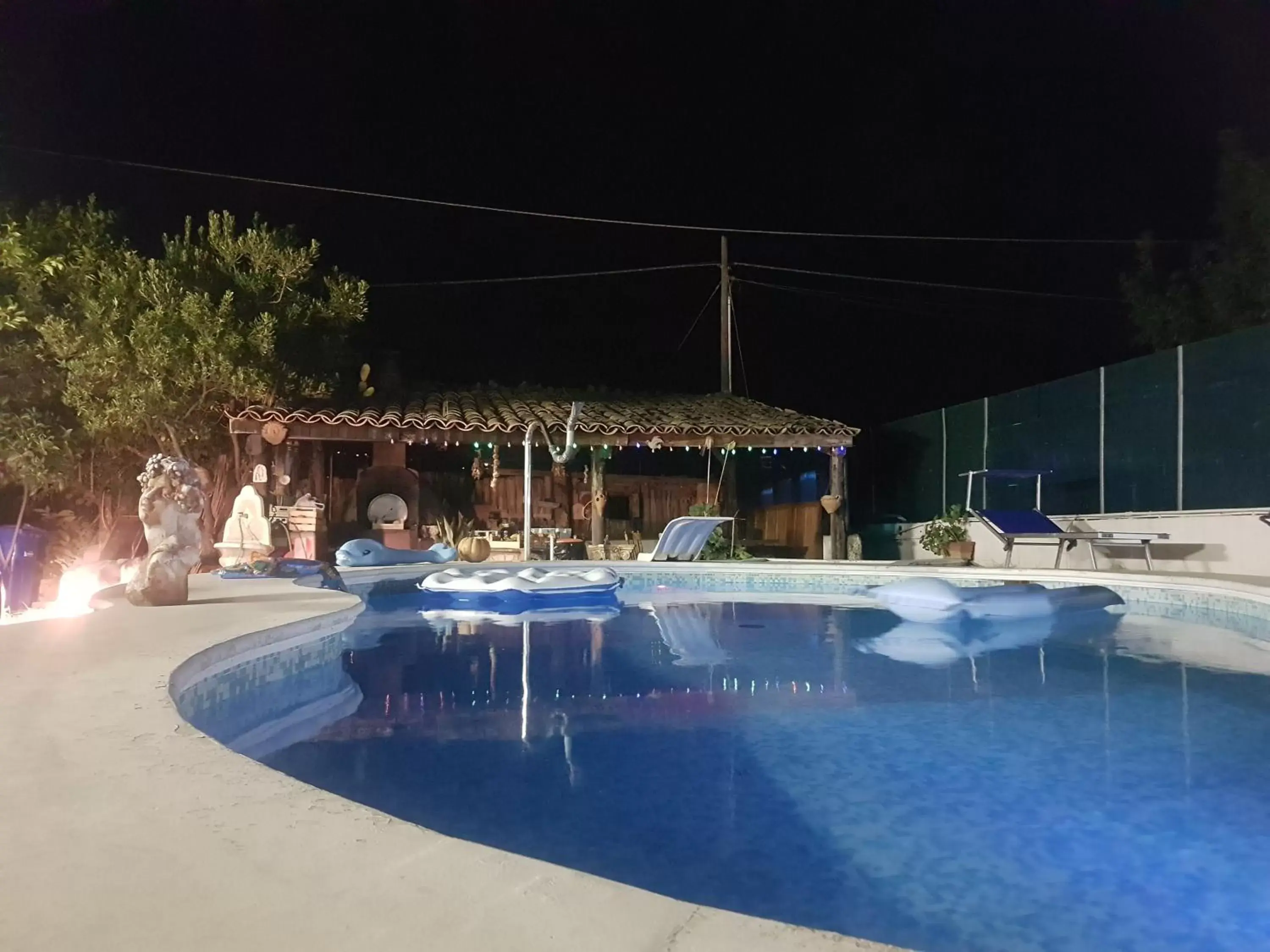 Night, Swimming Pool in B&B Magna Grecia