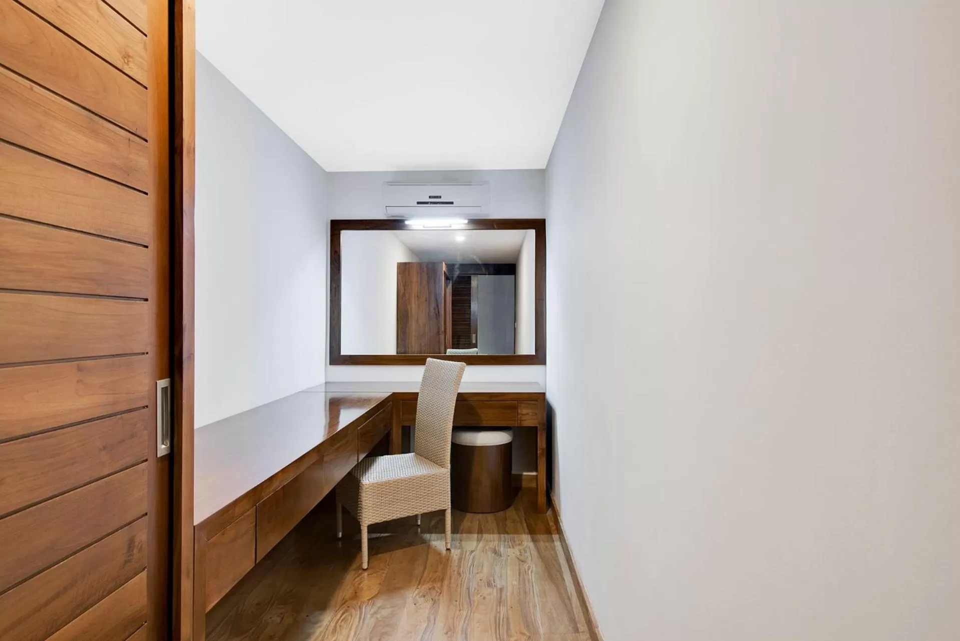 Living room in Amagi Aria Airport Transit Hotel