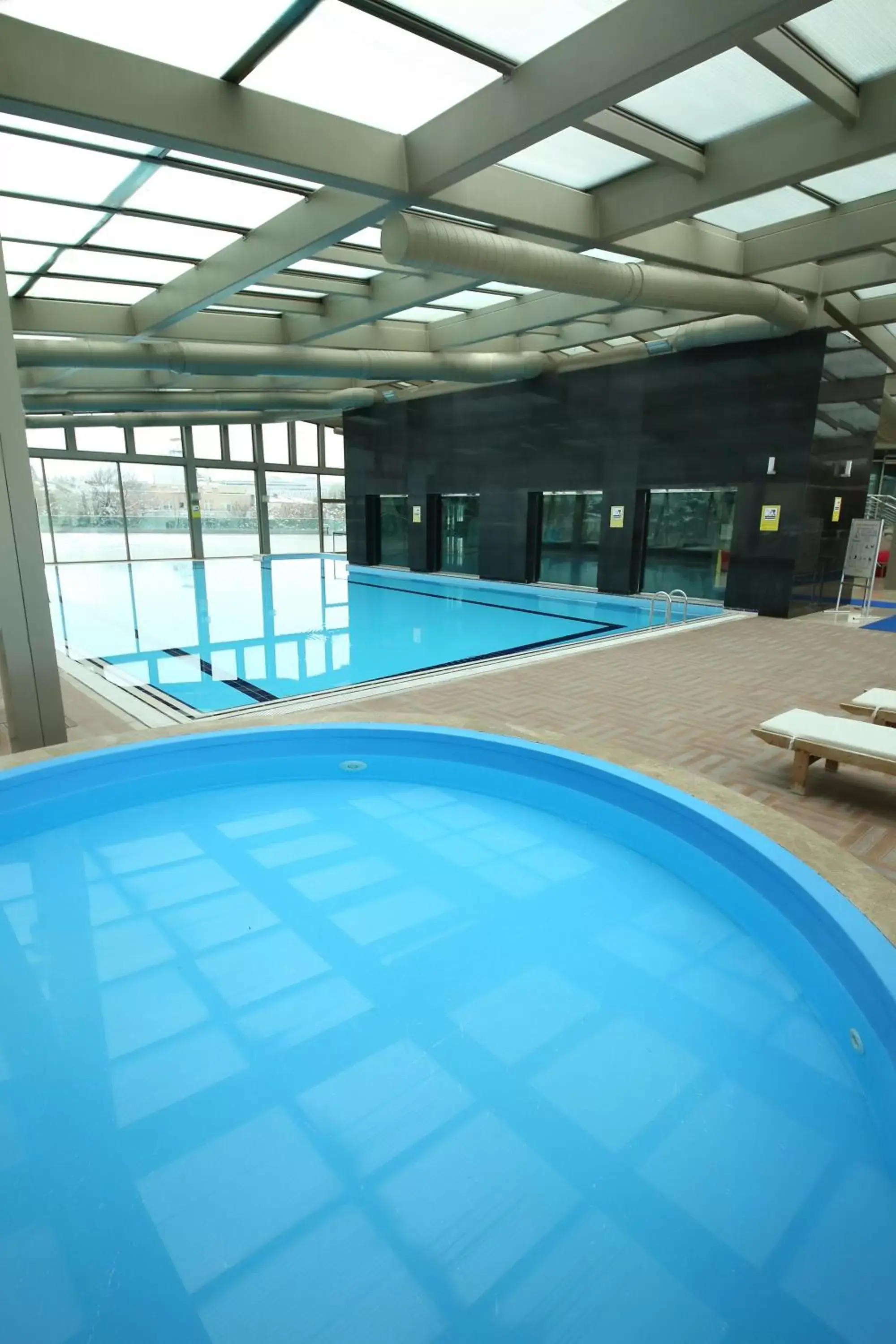Swimming Pool in Grand Ankara Hotel Convention Center