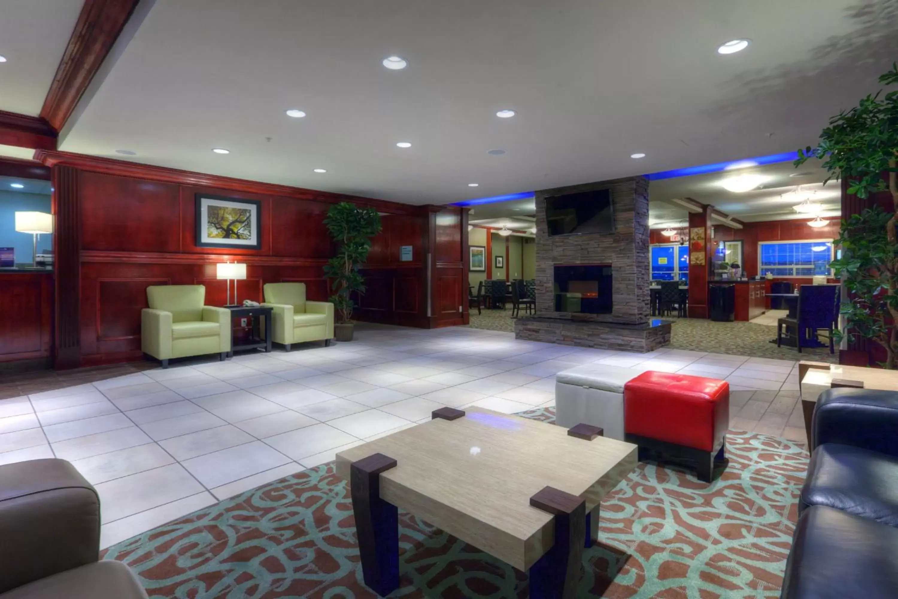Lobby or reception in Holiday Inn Express and Suites Dawson Creek, an IHG Hotel