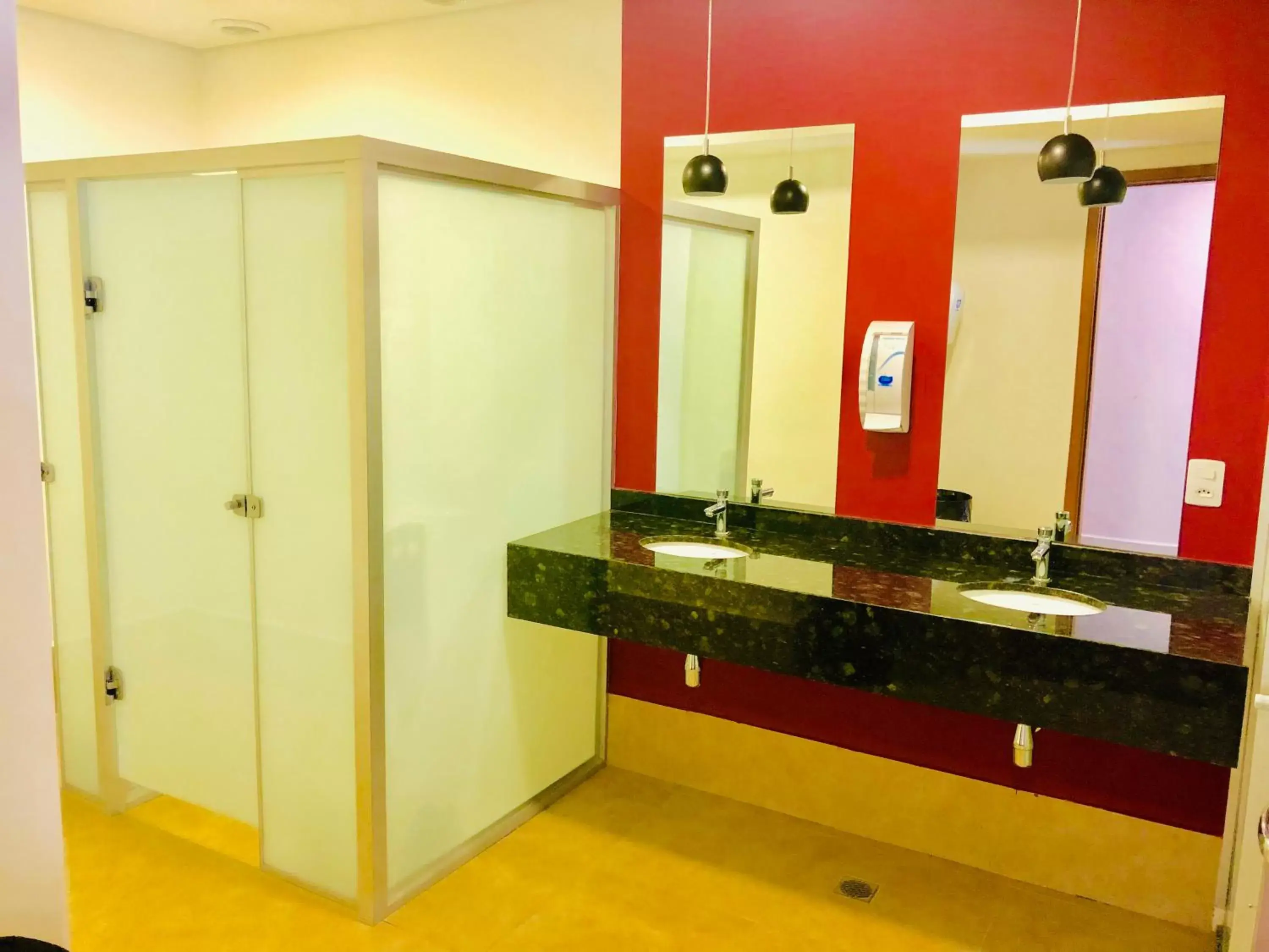 Bathroom in Lummina Mogi Bathroom in Lummina Mogi