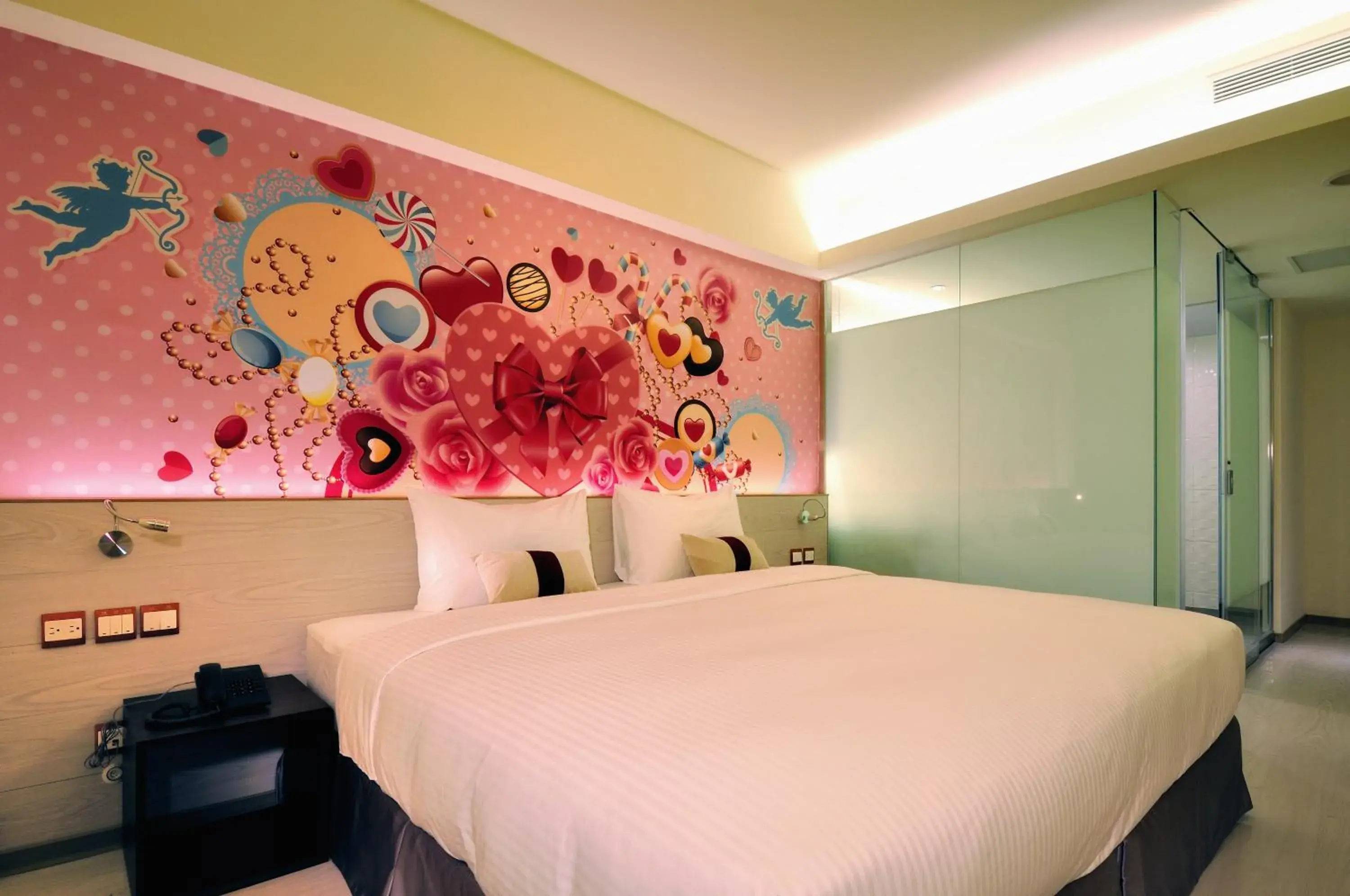 Photo of the whole room, Bed in Audi Garden Business Hotel Photo of the whole room, Bed in Audi Garden Business Hotel