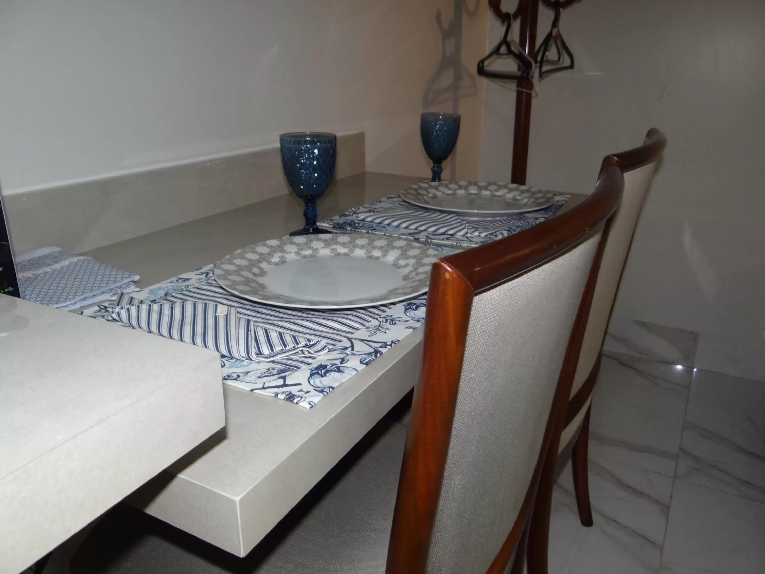 Dining Area in ZANI APART HOTEL 520i