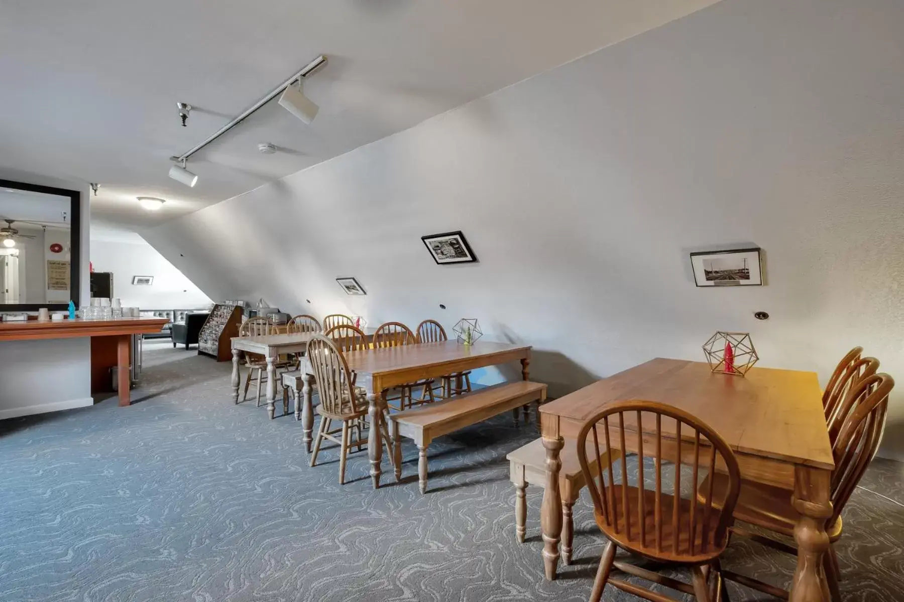 Dining area, Restaurant/Places to Eat in College Inn Hotel