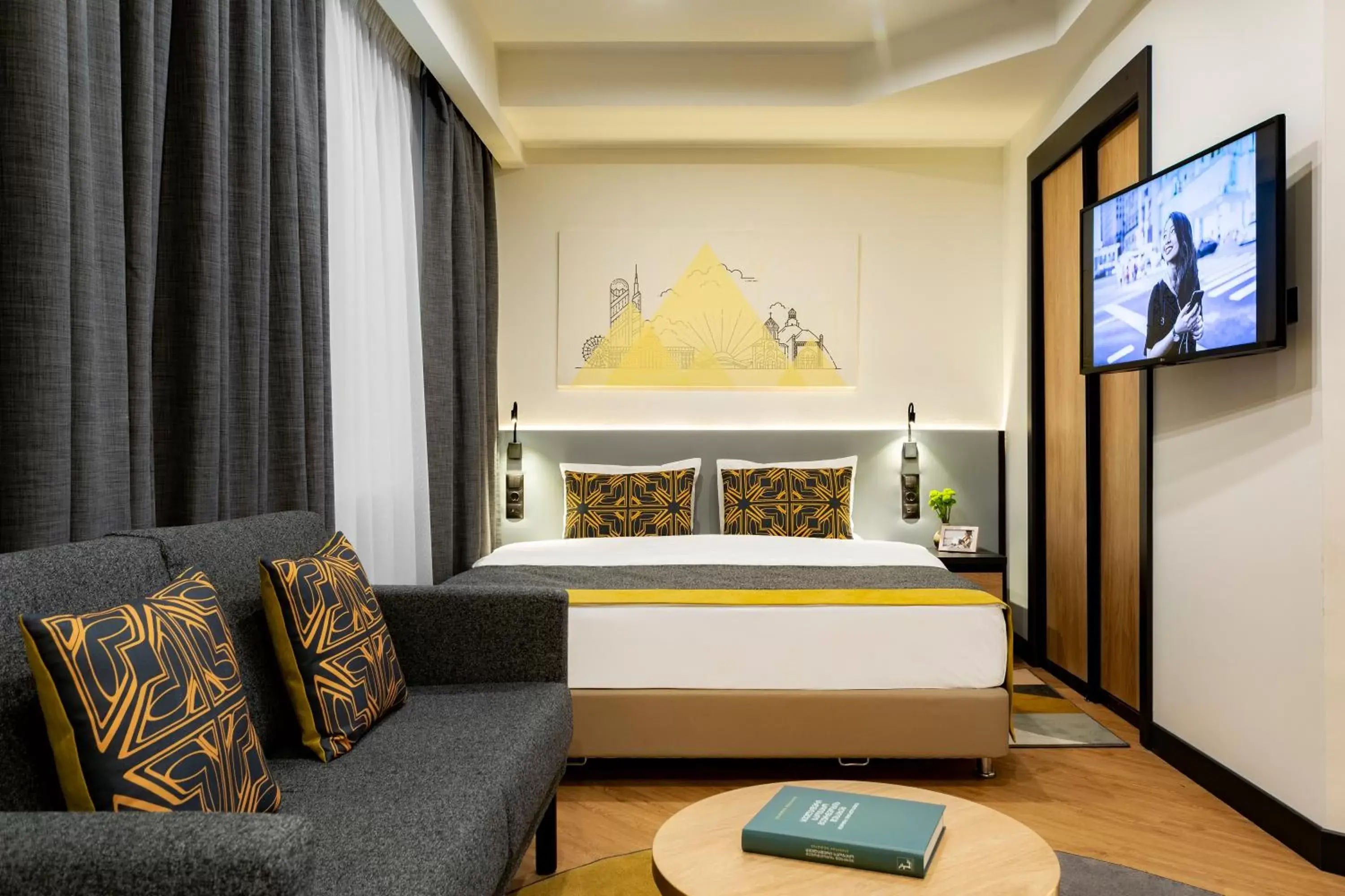 Bed in Citadines City Centre Tbilisi Apart`hotel