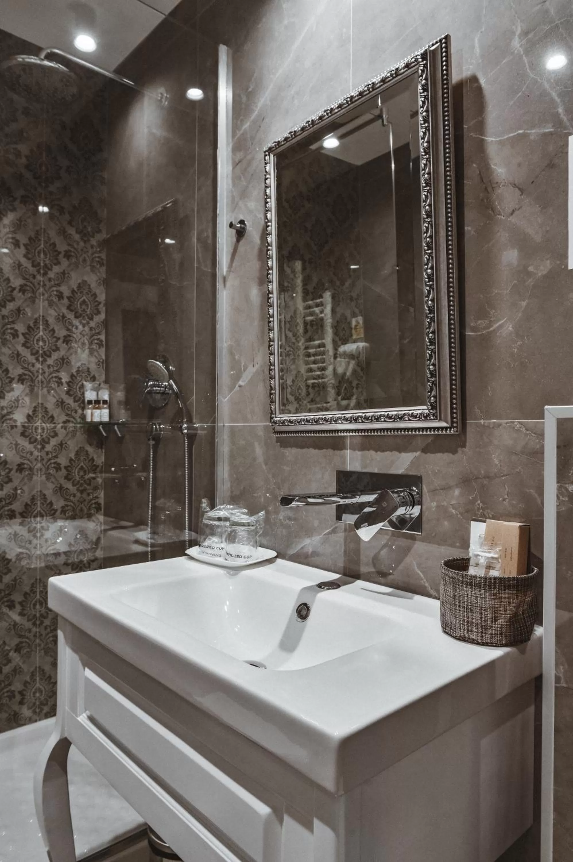 Shower, Bathroom in Garni hotel BARUT