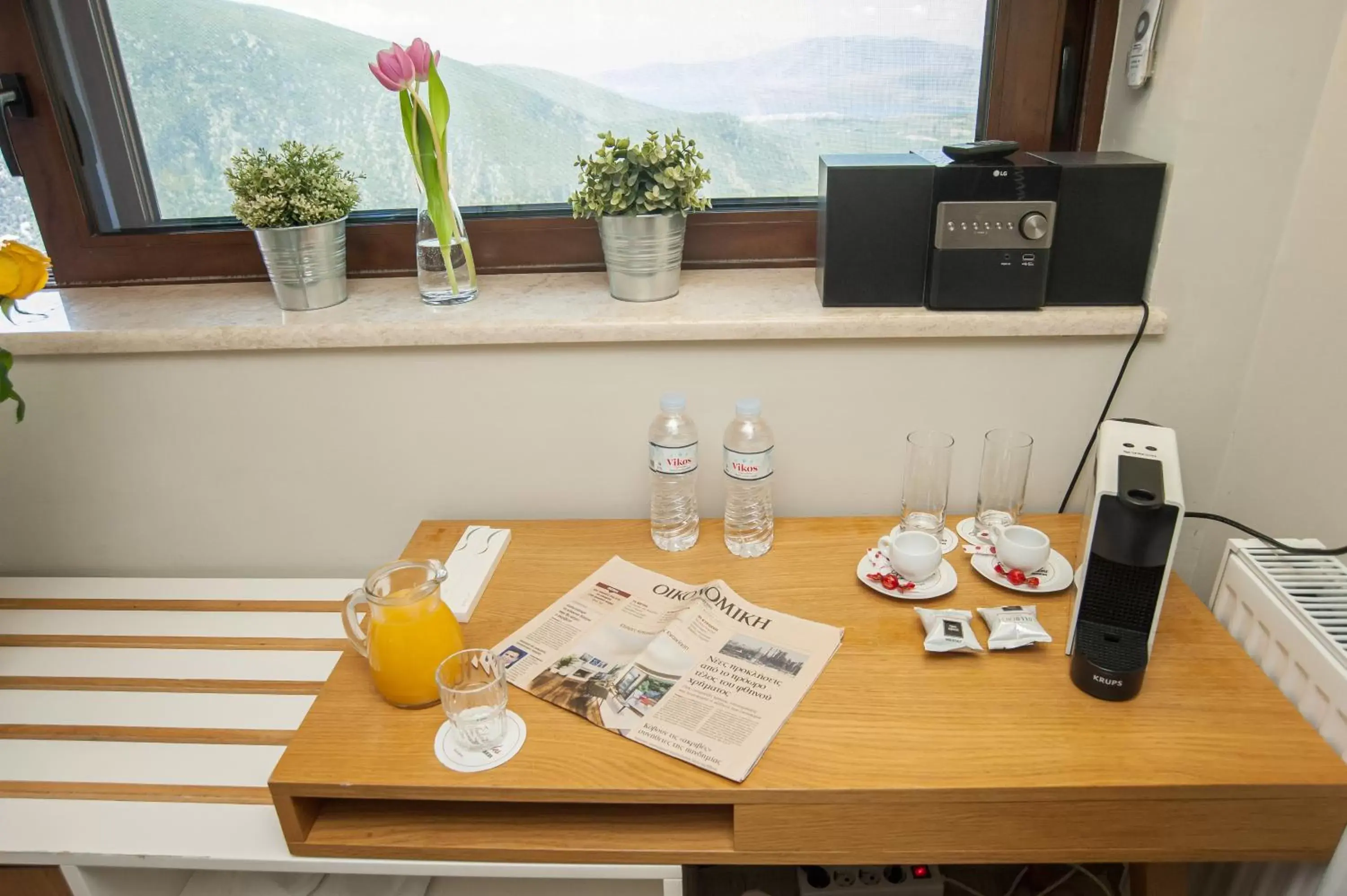 Coffee/tea facilities in Fedriades Delphi Hotel