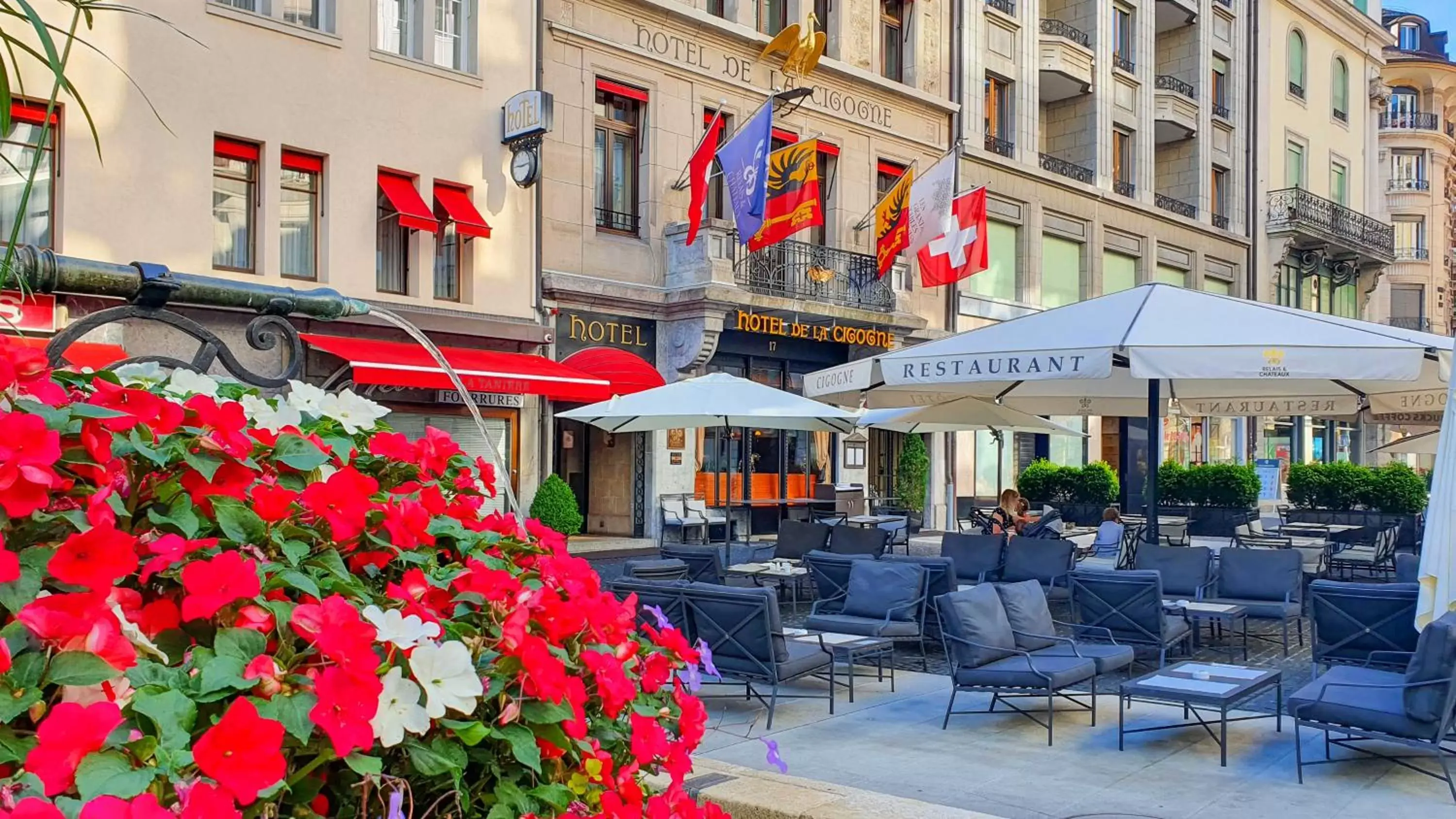 Facade/entrance, Restaurant/Places to Eat in Hôtel de la Cigogne