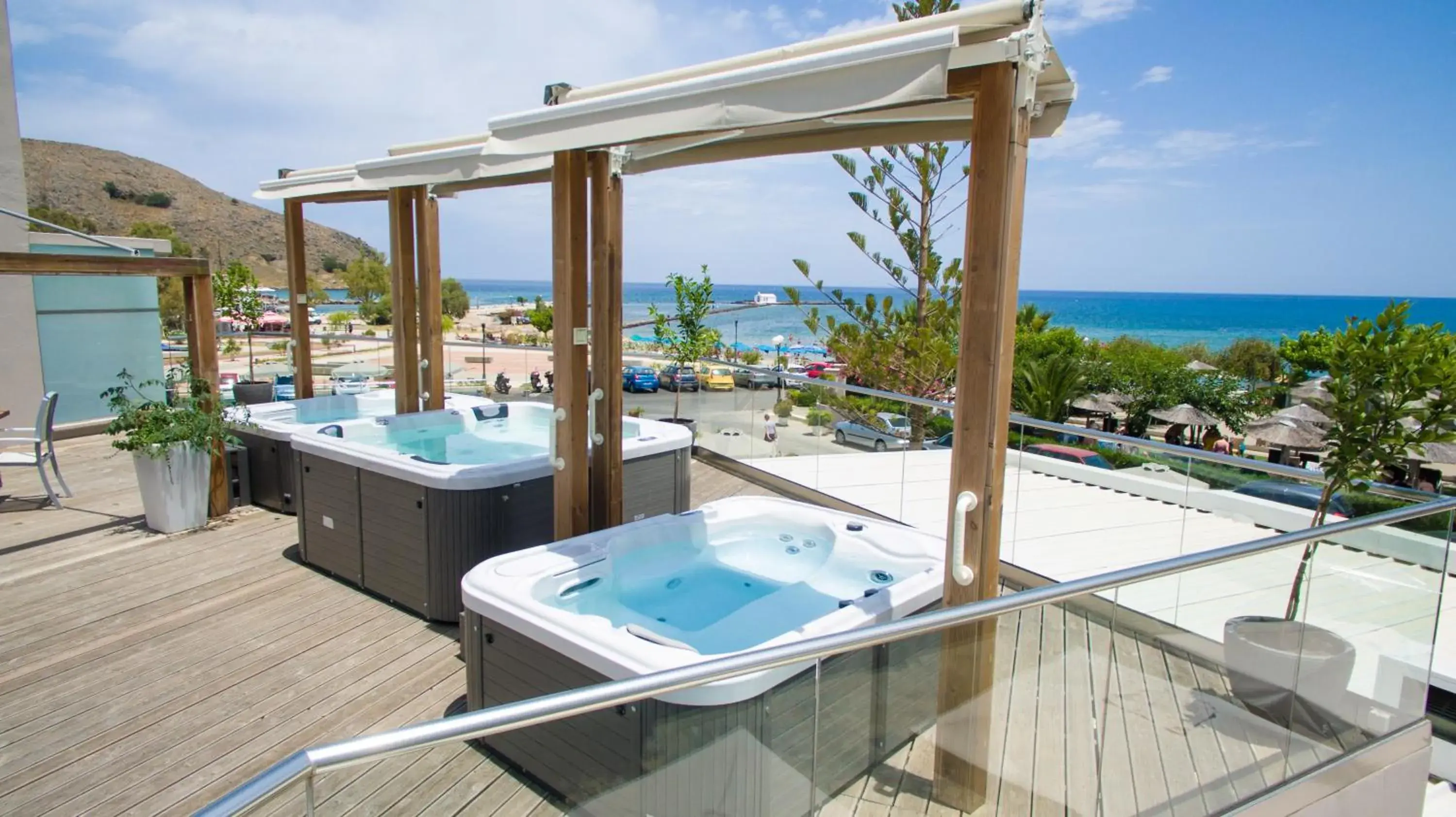 Hot Tub in Georgioupolis Beach Hotel