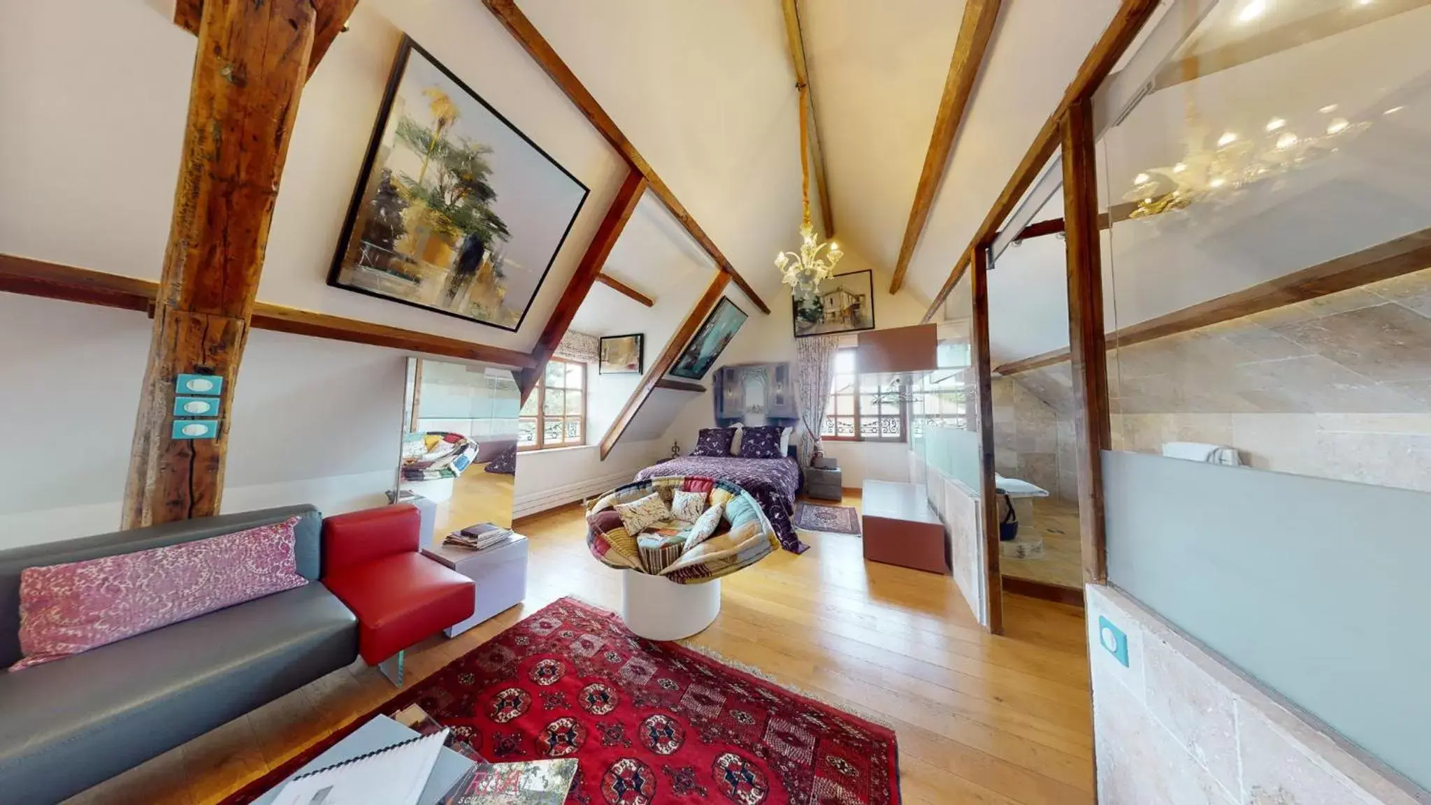 Deluxe Suite in Besharat Gallery & Museum Deluxe Suite in Besharat Gallery & Museum