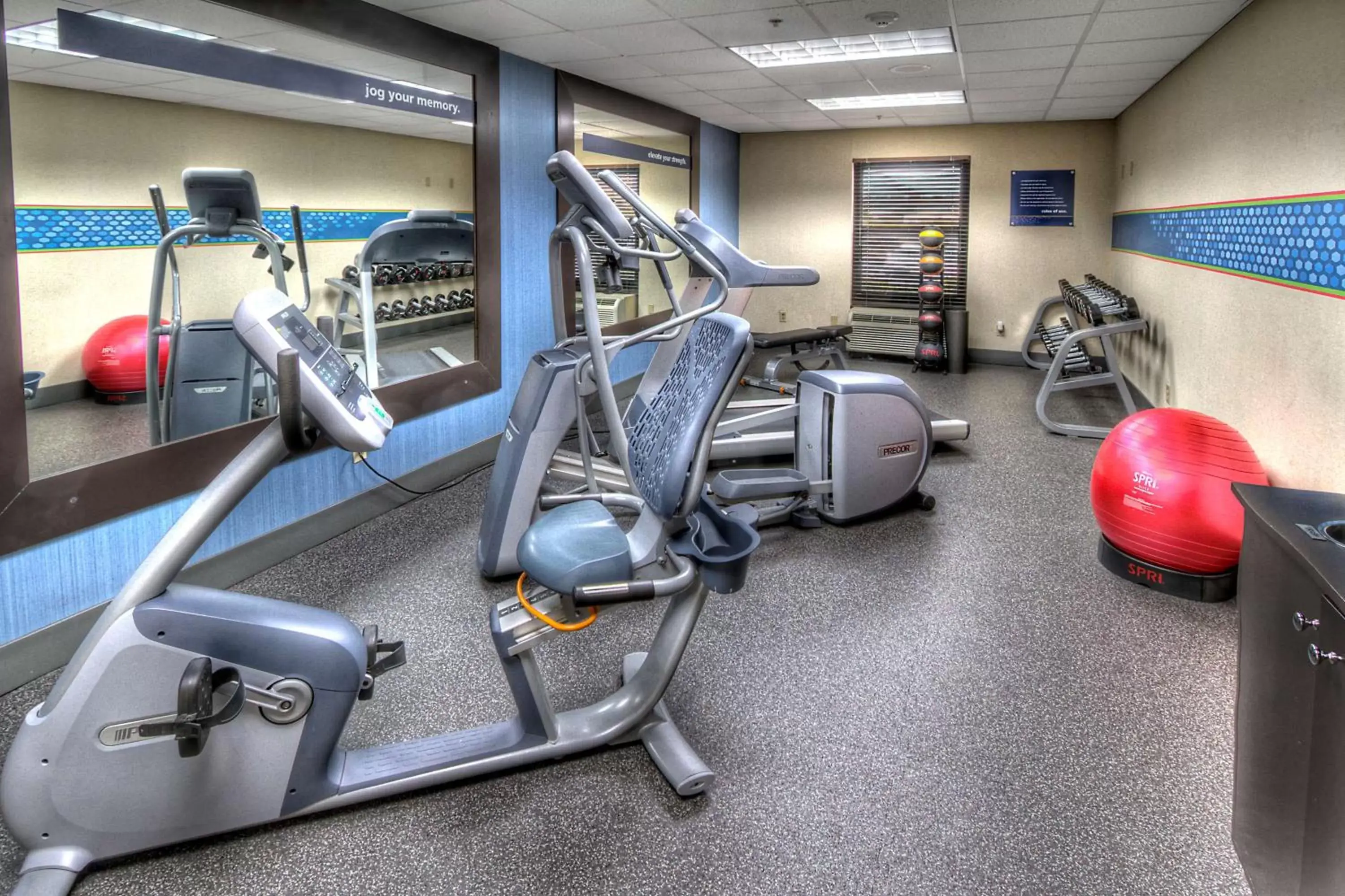 Fitness centre/facilities in Hampton Inn Goldsboro Fitness centre/facilities in Hampton Inn Goldsboro