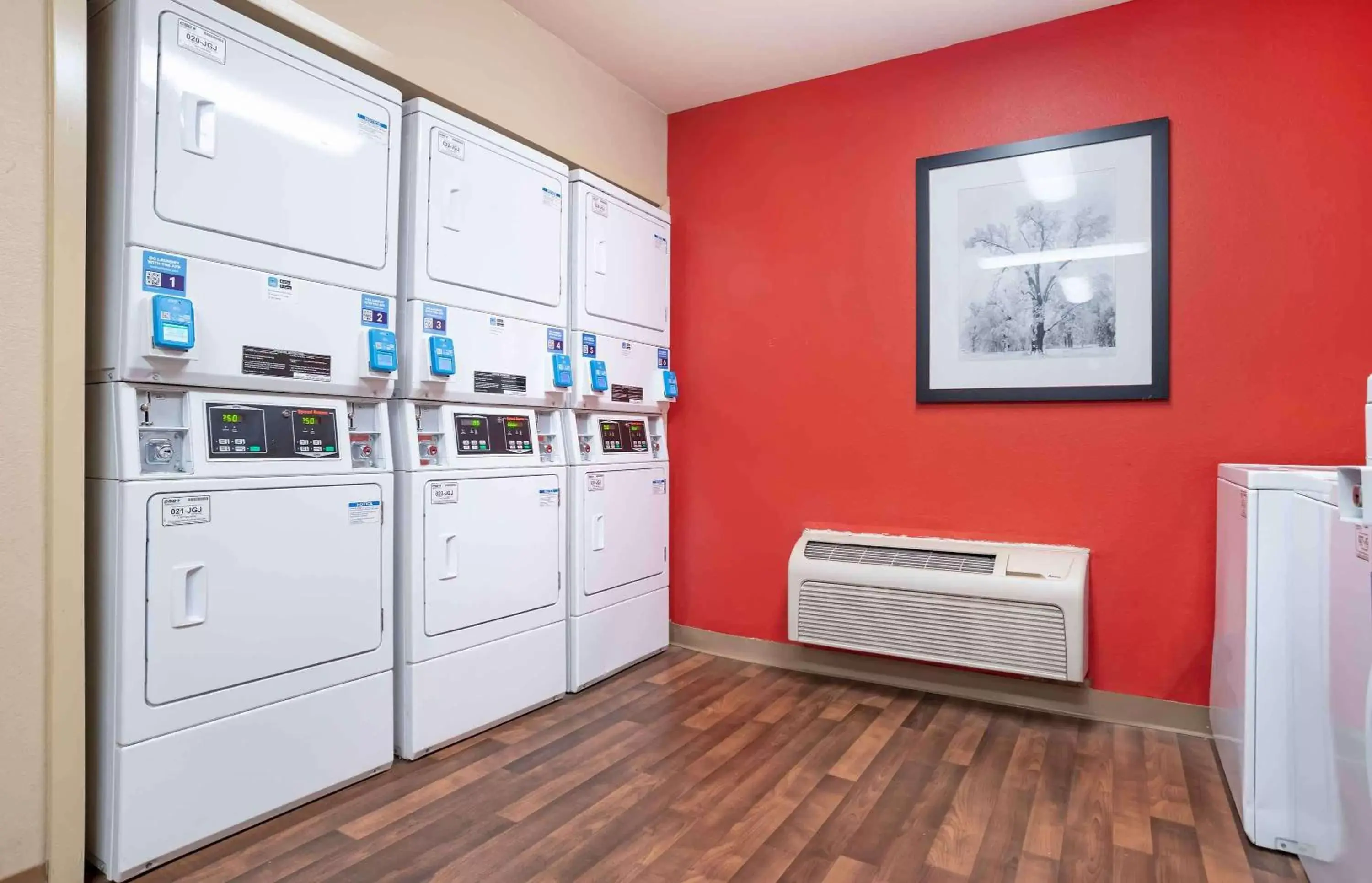 Property building in Extended Stay America Select Suites - Baton Rouge - Citiplace Property building in Extended Stay America Select Suites - Baton Rouge - Citiplace