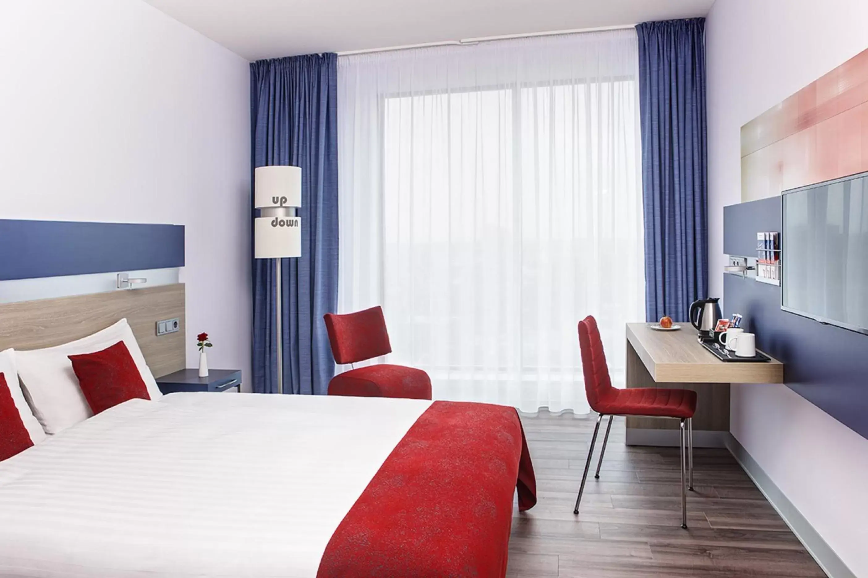 Business Double Room in IntercityHotel Enschede