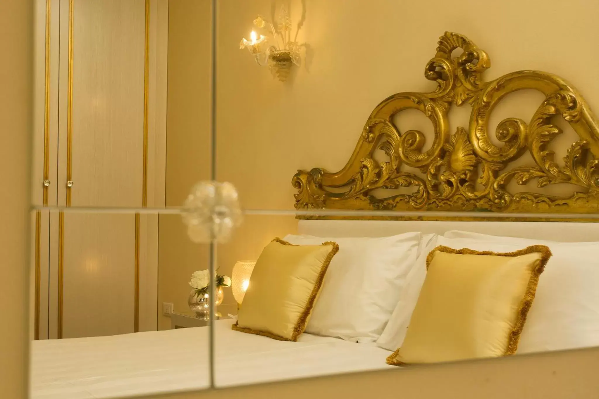 Bed in Relais Venezia