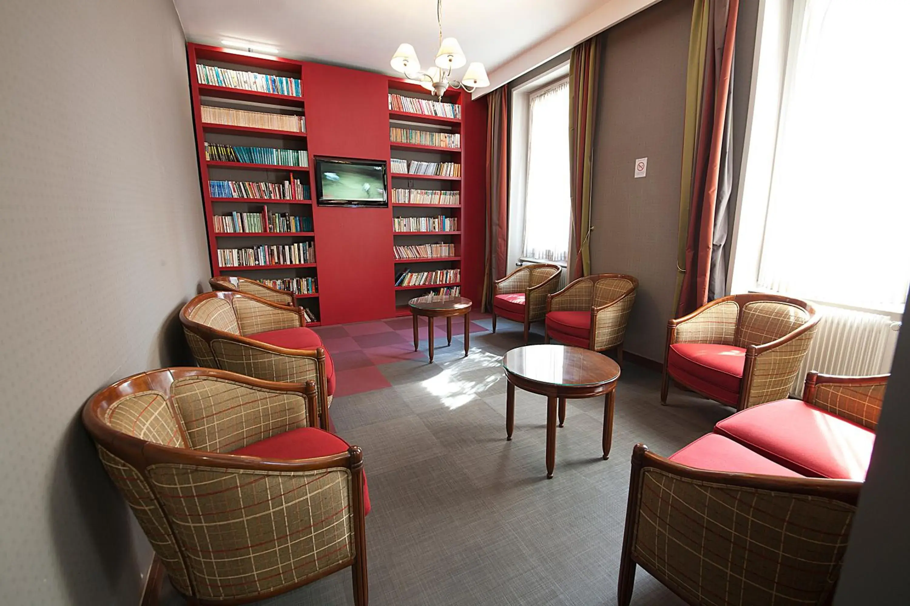Library, Lounge/Bar in Hotel Albert Elisabeth Gare SNCF