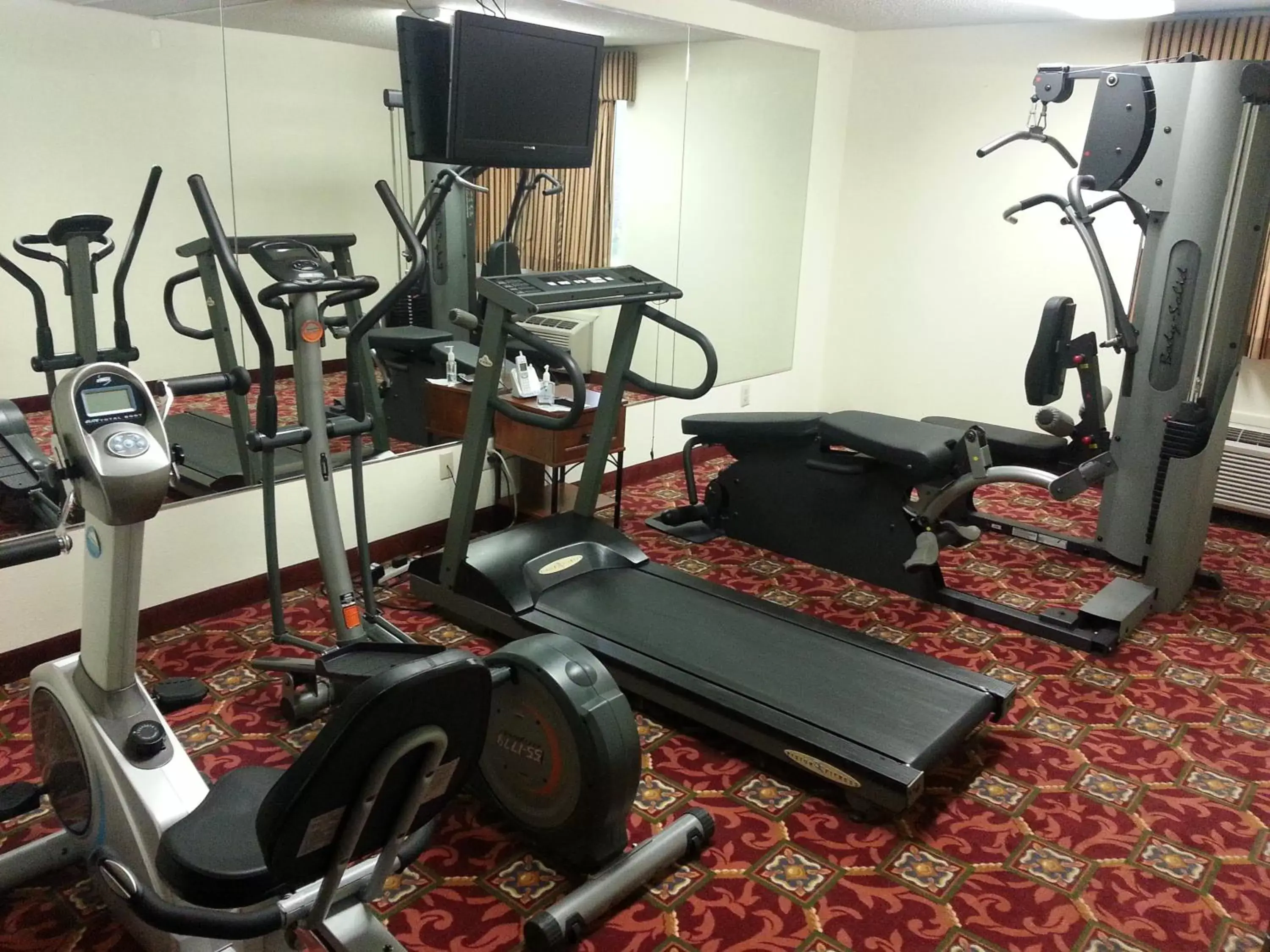 Fitness centre/facilities, Fitness Center/Facilities in Baymont by Wyndham Springfield South Hwy 65