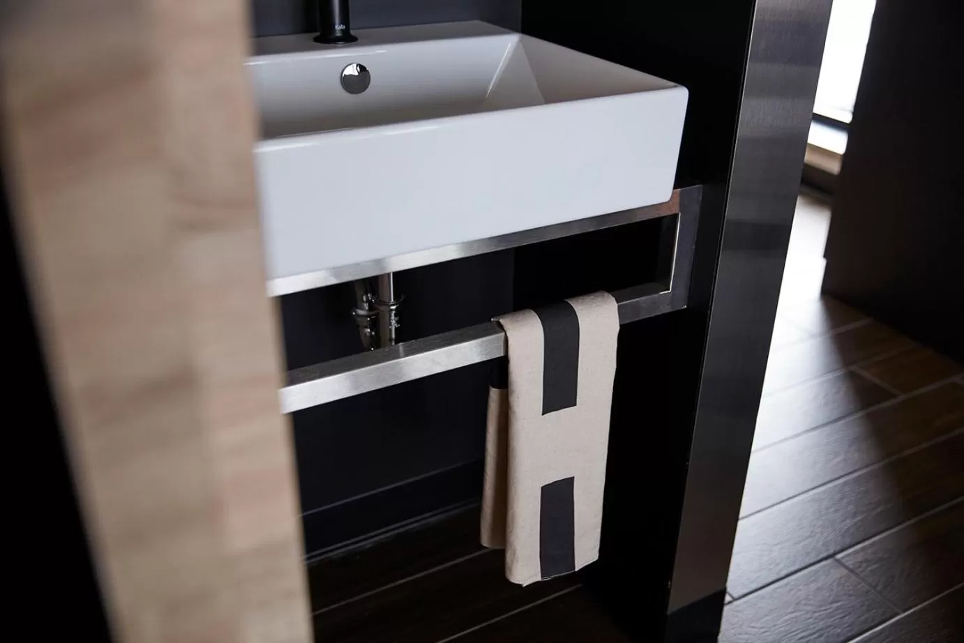 Bathroom in Hôtel Escad Quartier DIX30