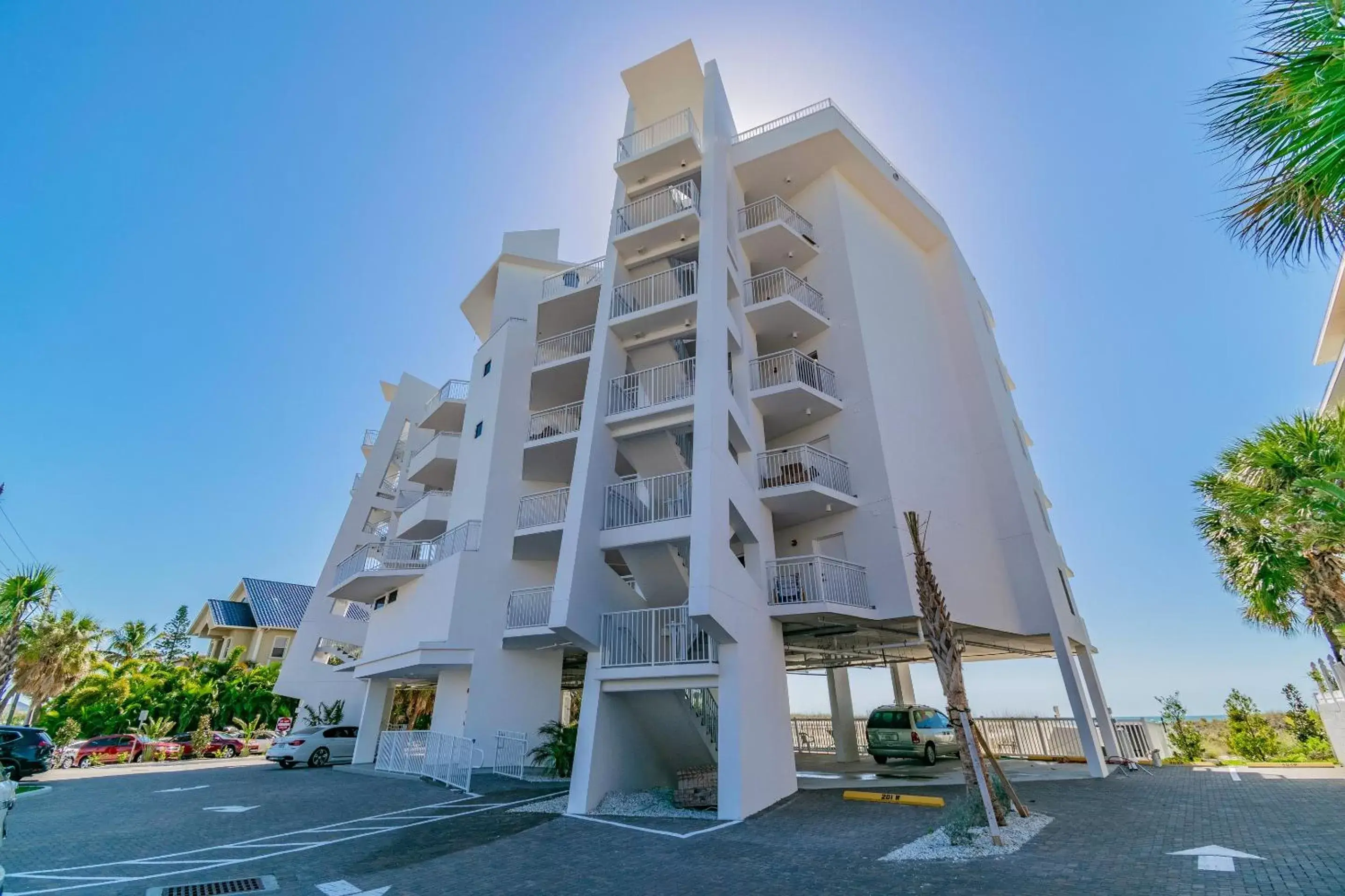 Property Building in Provident Oceana Beachfront Suites