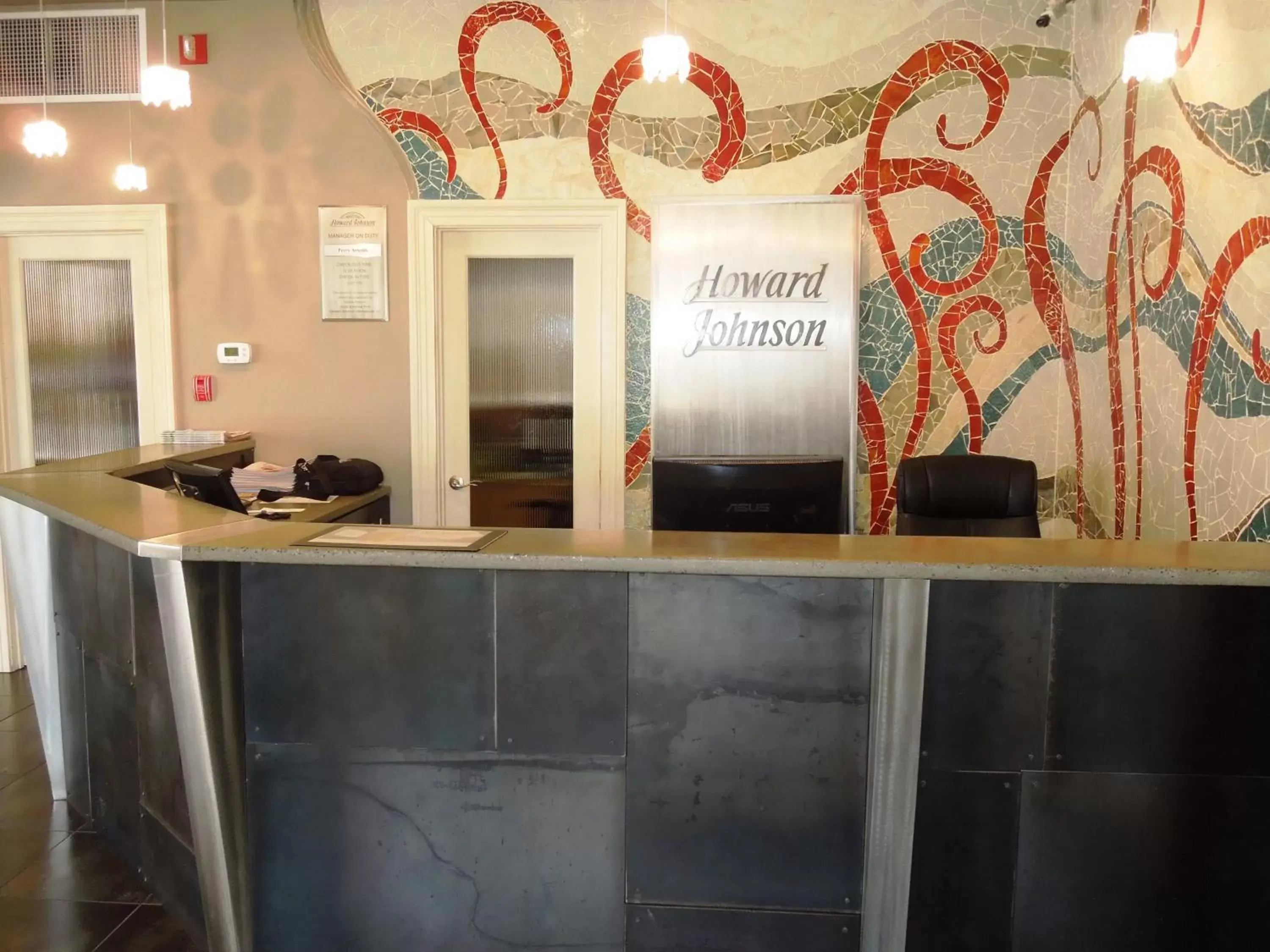 Lobby or reception in Howard Johnson by Wyndham Atlantic City Lobby or reception in Howard Johnson by Wyndham Atlantic City