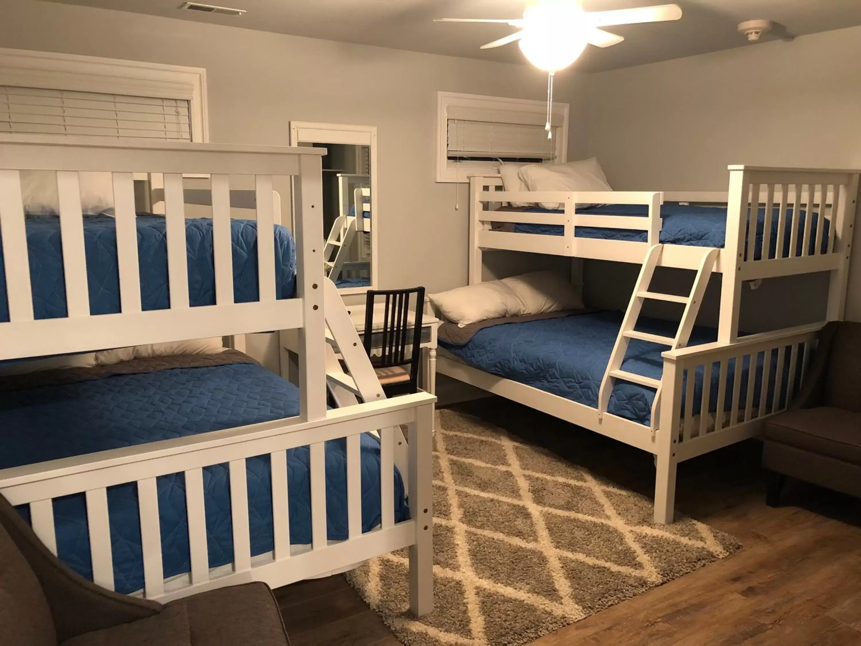 Bunk Bed in Ocean Manor 1100 Inn