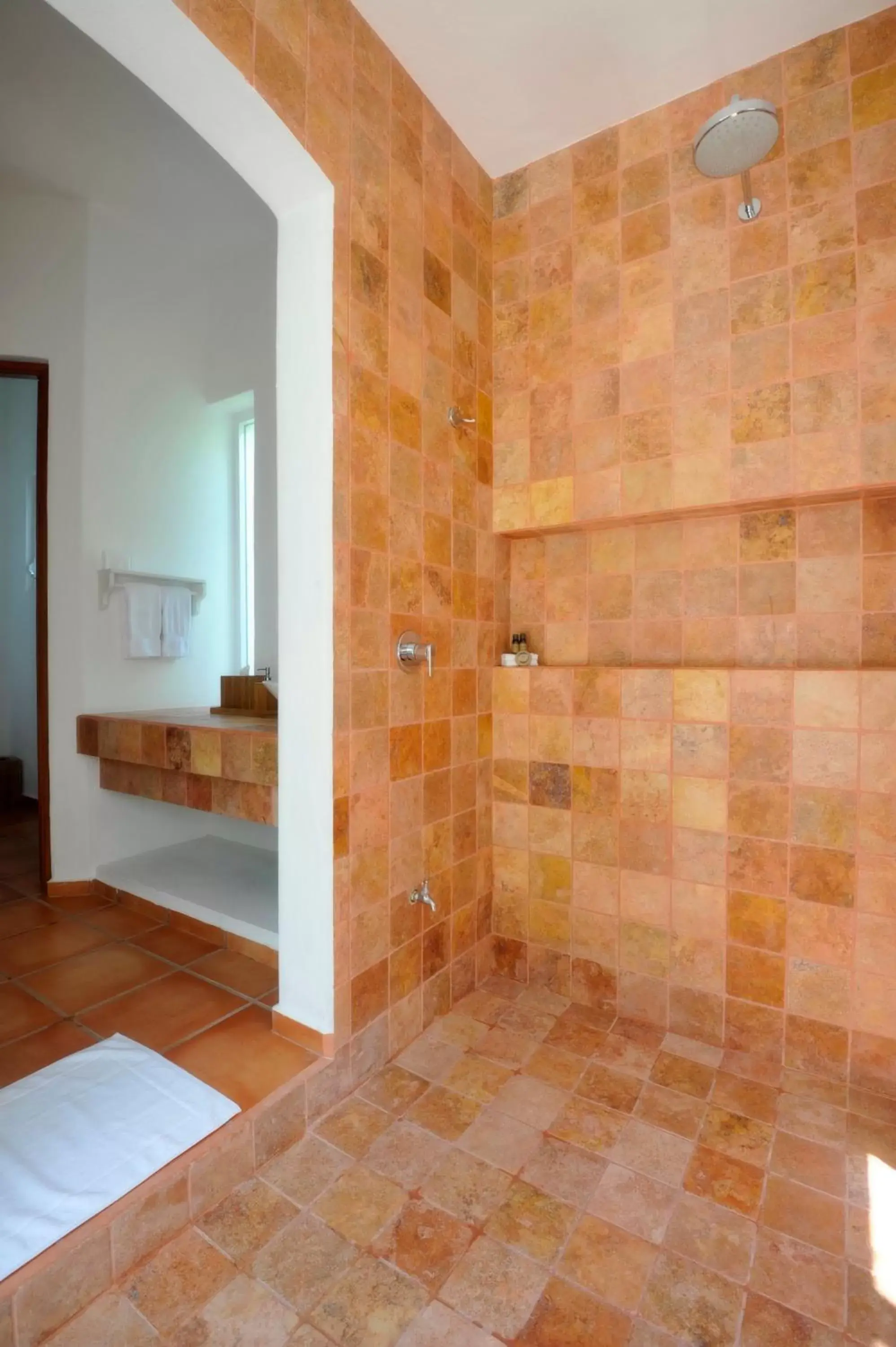 Property building, Bathroom in Hotel Rancho Encantado