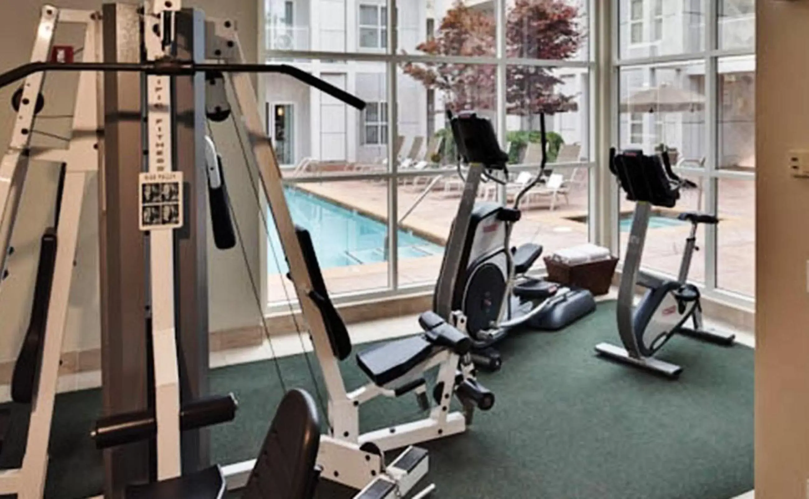 Fitness centre/facilities, Fitness Center/Facilities in Corporate Inn Sunnyvale - All-Suite Hotel