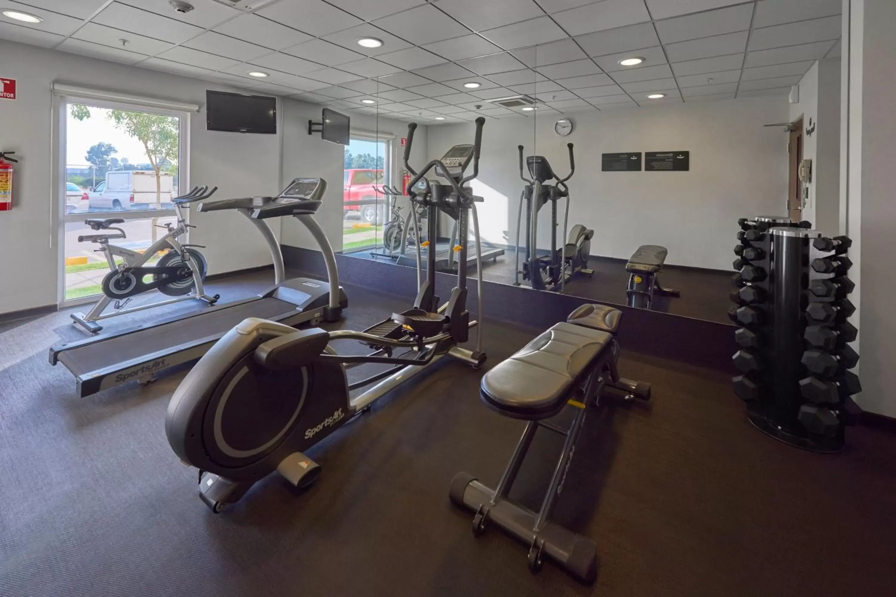 Area and facilities, Fitness Center/Facilities in City Express by Marriott Durango
