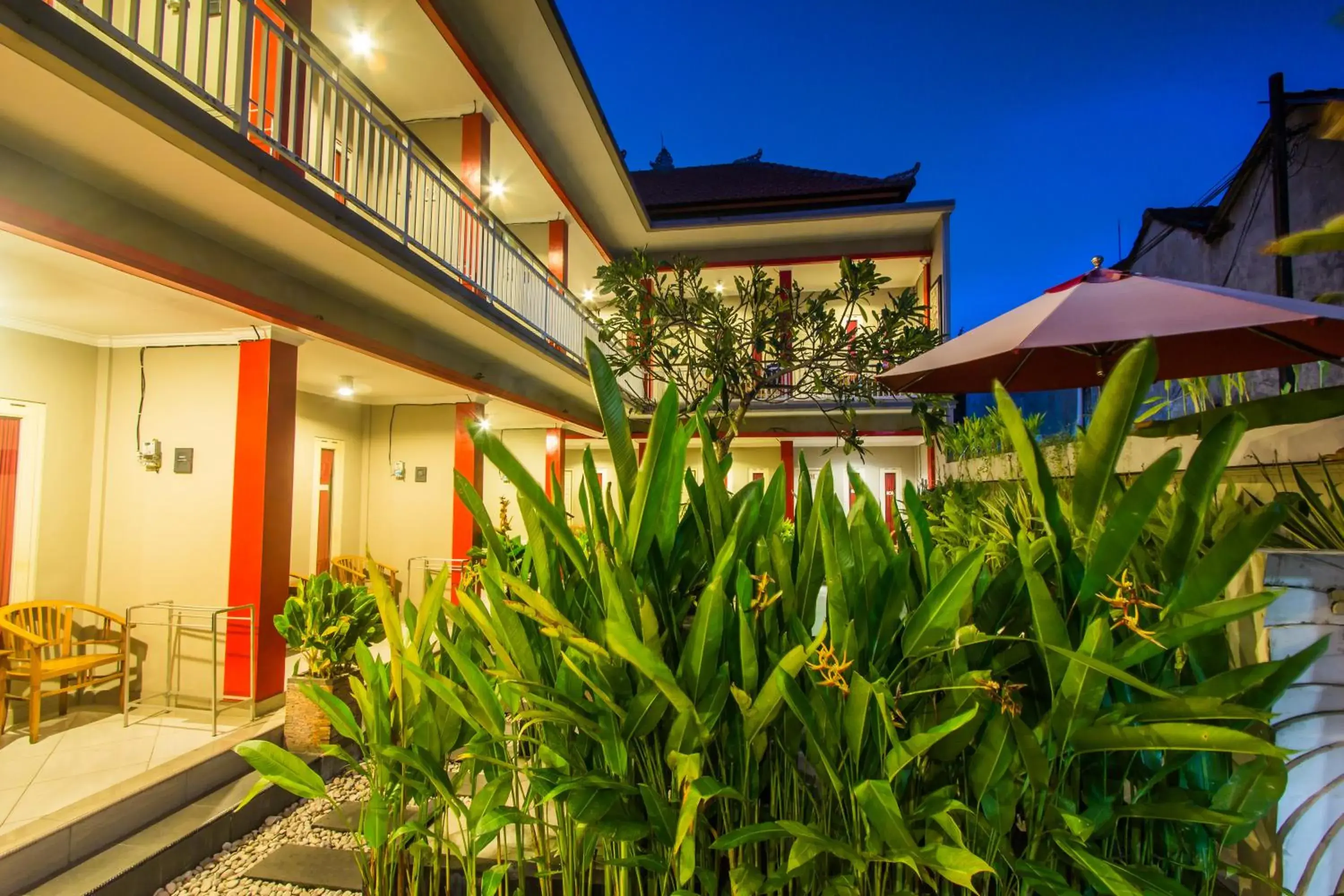 Swimming pool, Property Building in Angkul Angkul Beach inn Kuta