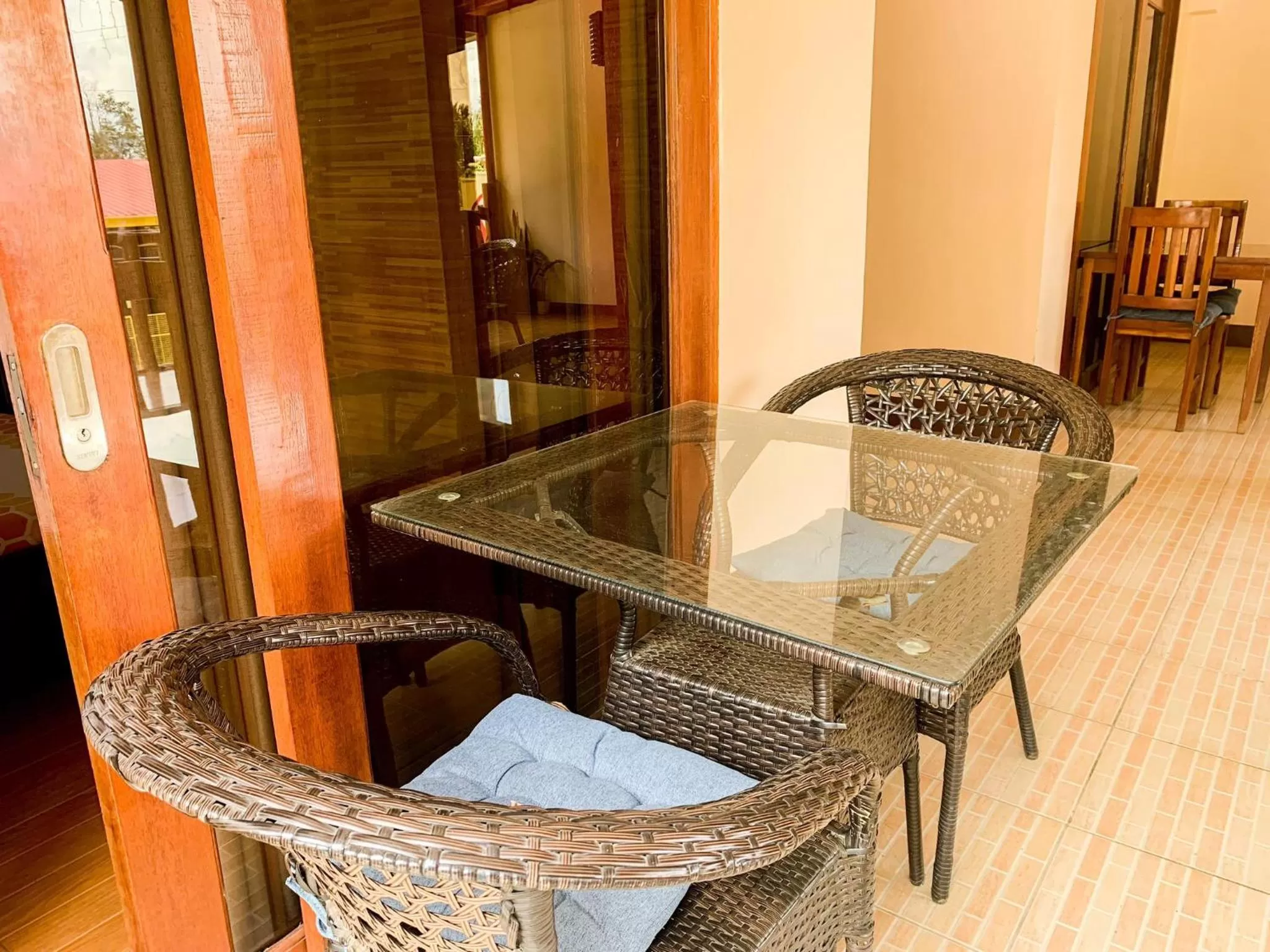 Seating area in Jurias Garden Hotel