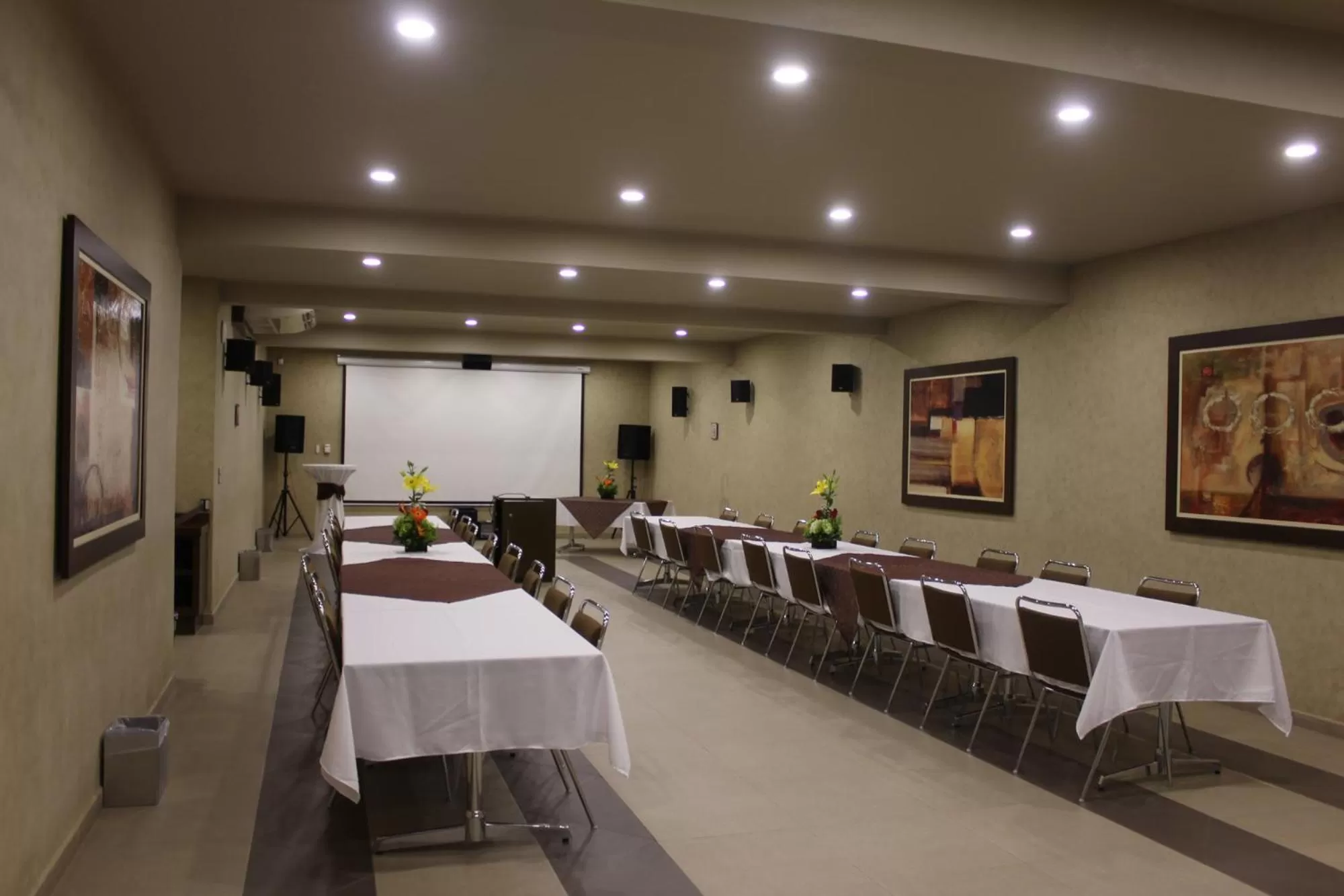 Layfer Express, Córdoba, Ver