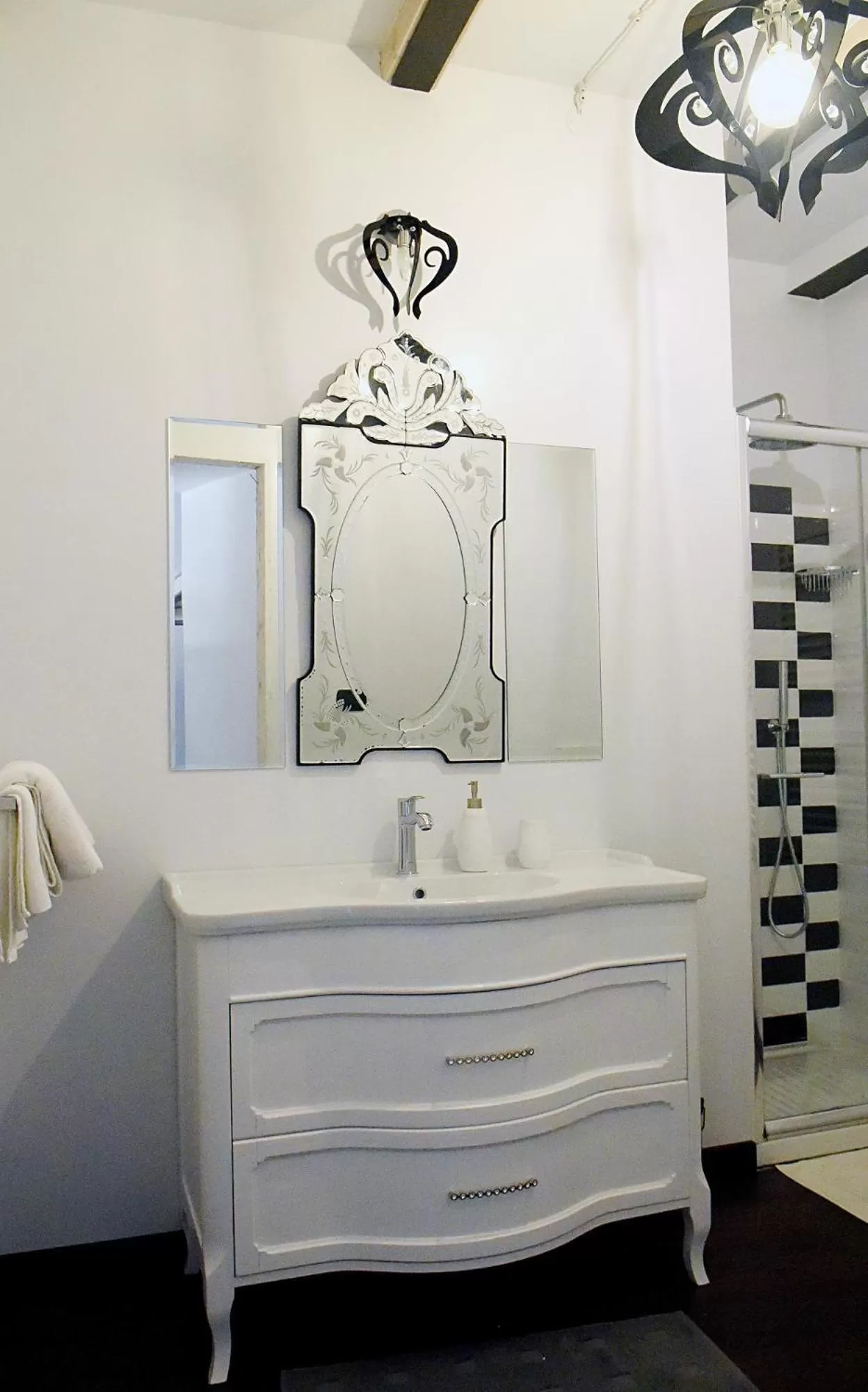 Bathroom in San Francesco Suite