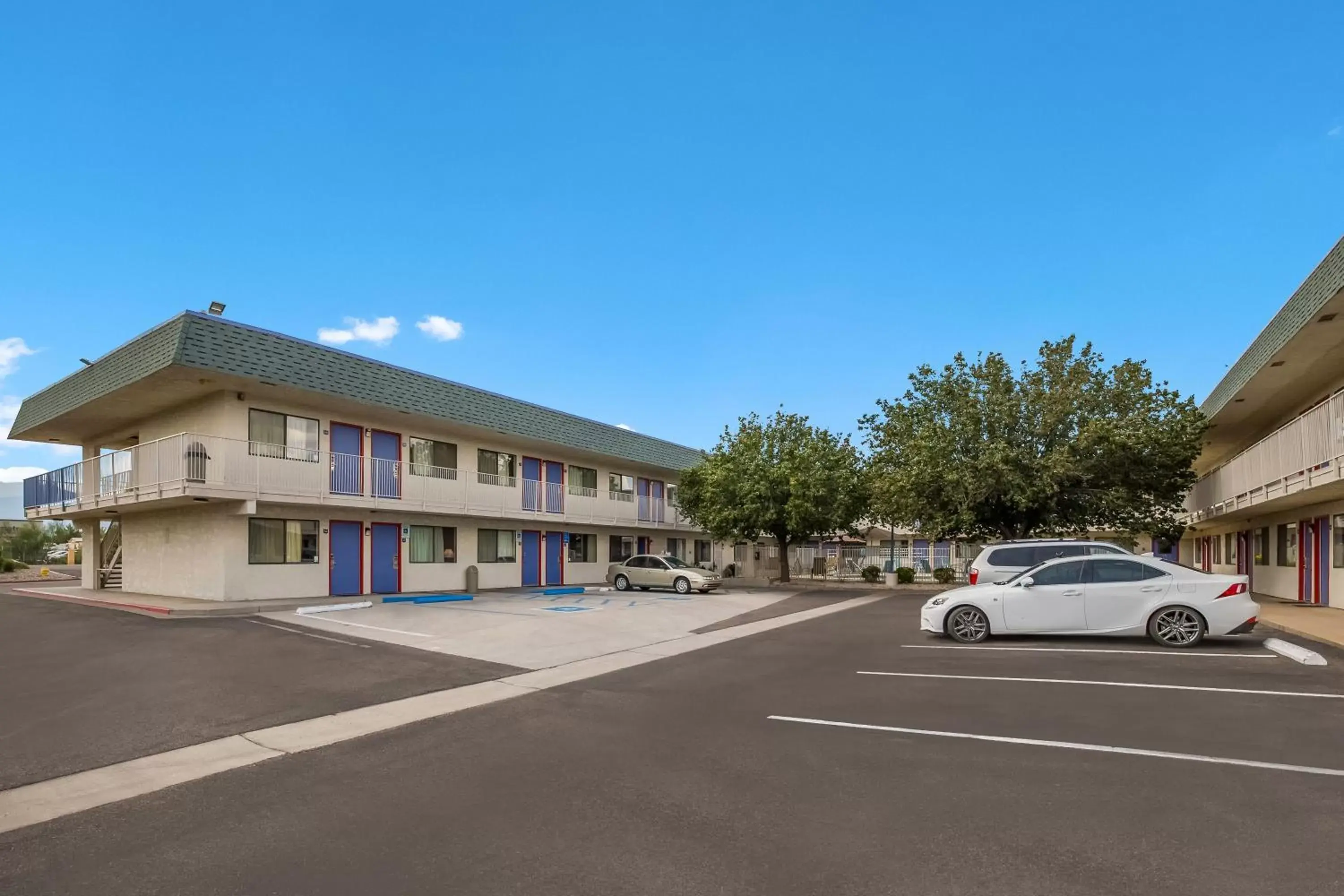 Property building in Knights Inn Sierra Vista / East Fry Property building in Knights Inn Sierra Vista / East Fry