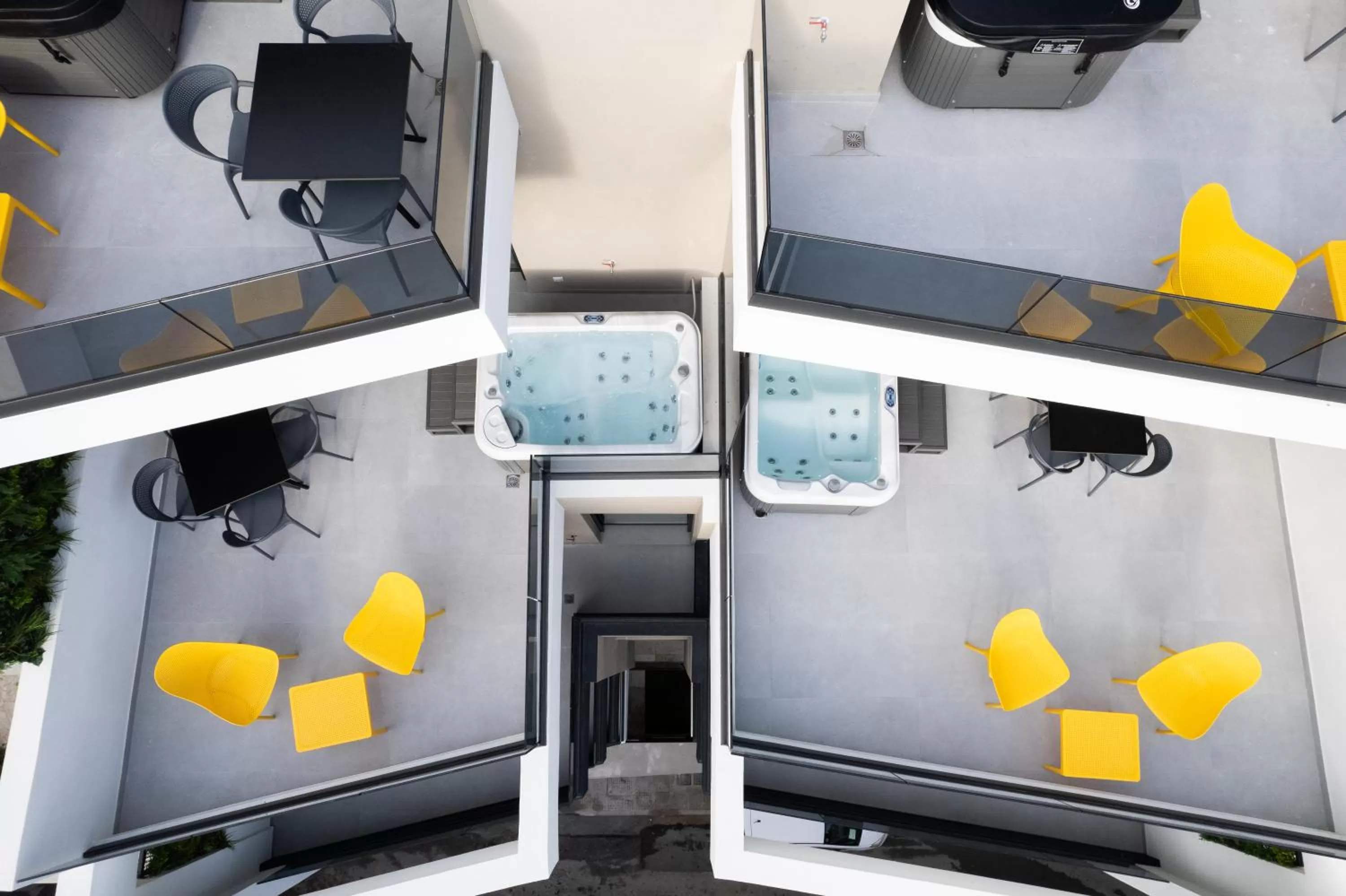 Hot Tub in Incanto Boutique Suites - Neos Kosmos